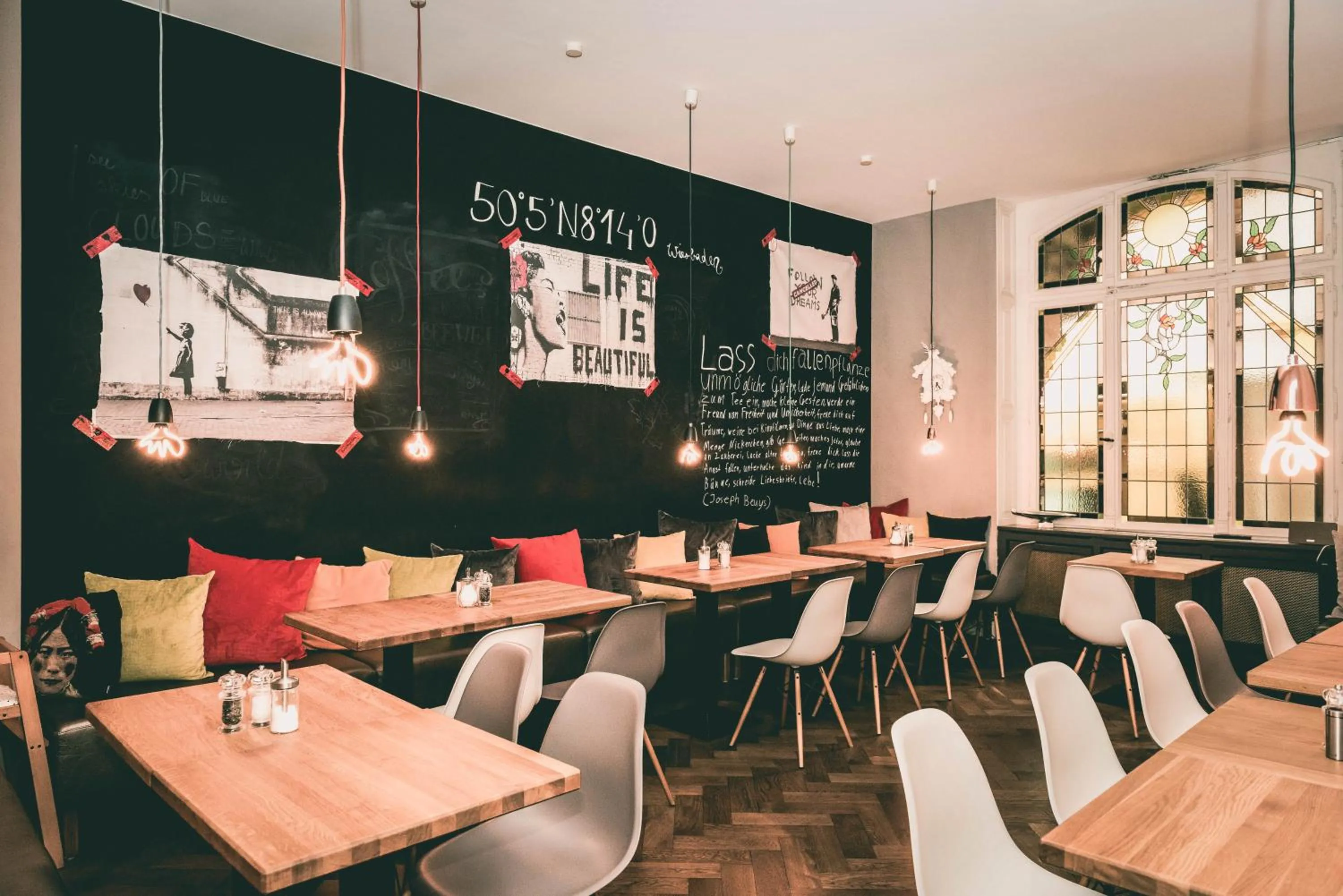 Restaurant/places to eat in Hotel Villa Klemm - Wiesbaden City