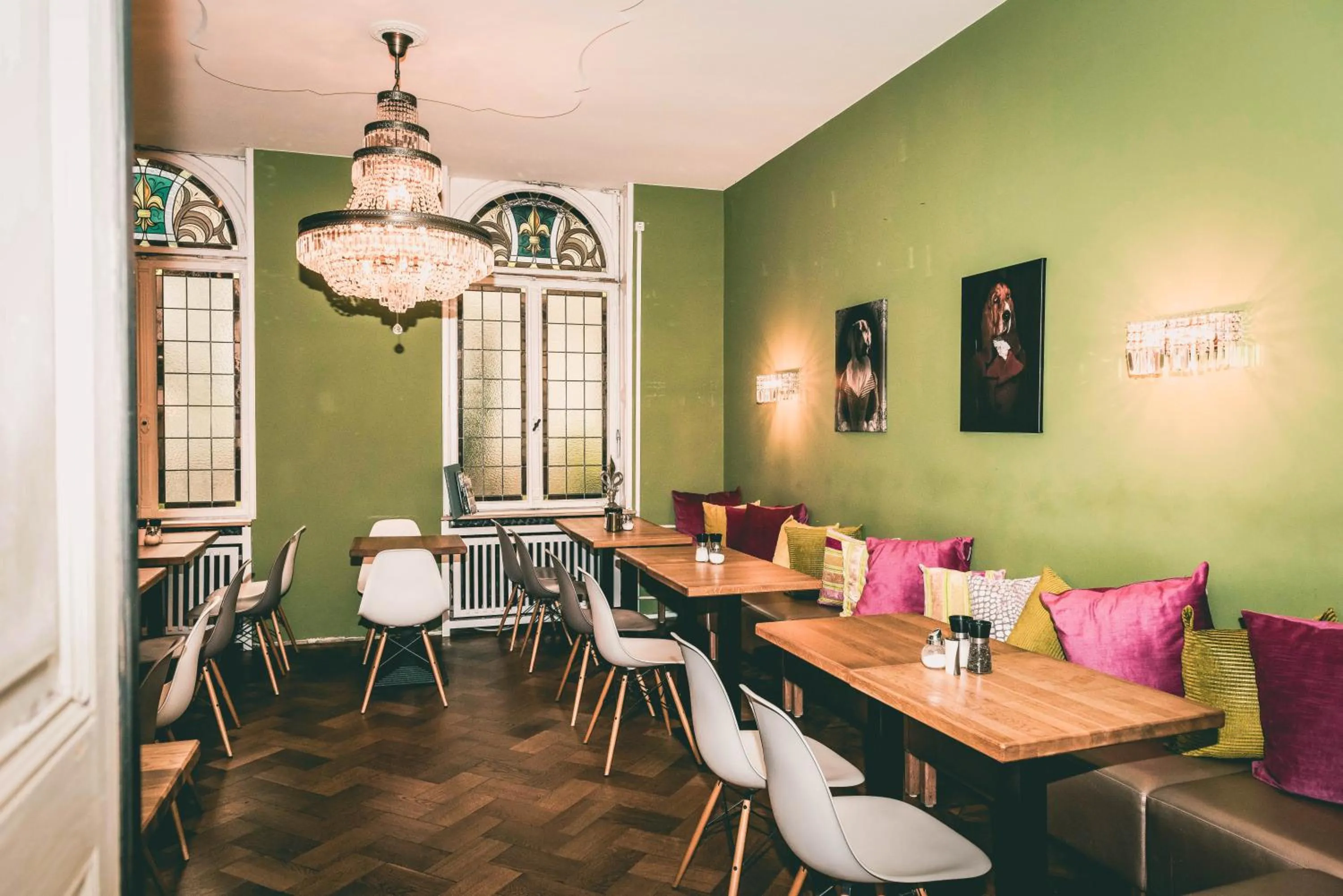 Restaurant/places to eat in Hotel Villa Klemm - Wiesbaden City