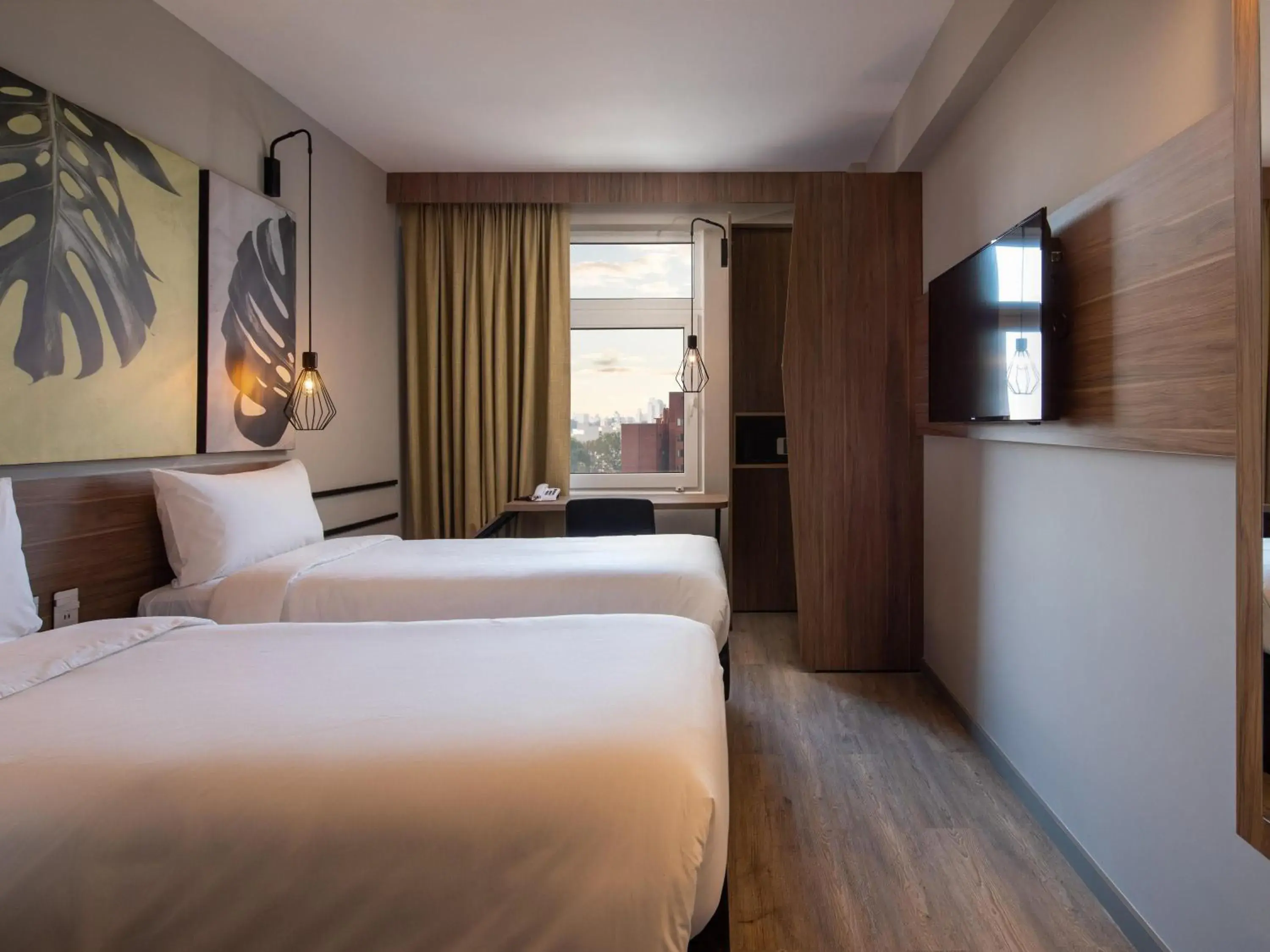 Standard Twin Room in ibis Santa Cruz de la Sierra Standard Twin Room in ibis Santa Cruz de la Sierra