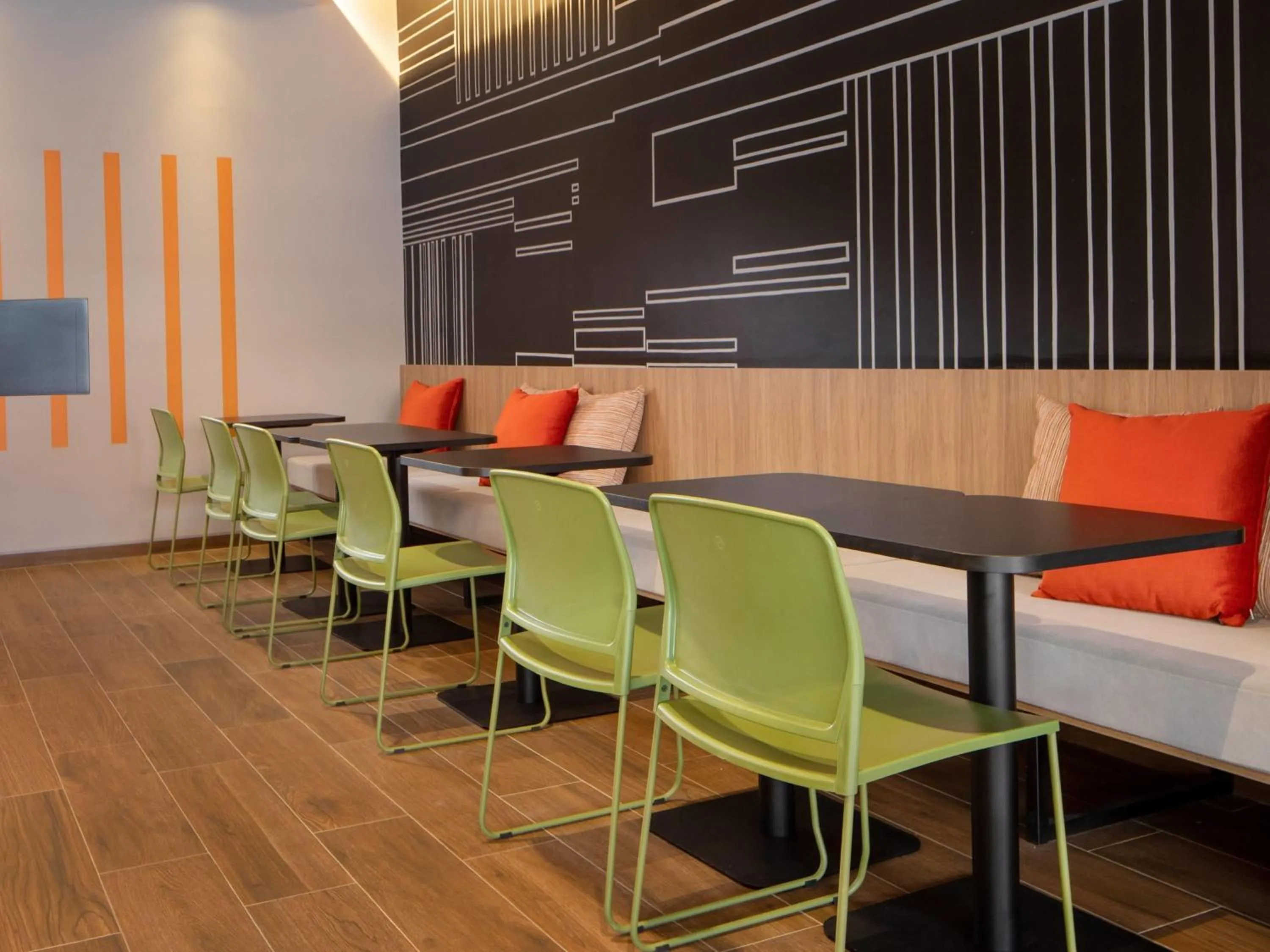 Other in ibis Santa Cruz de la Sierra