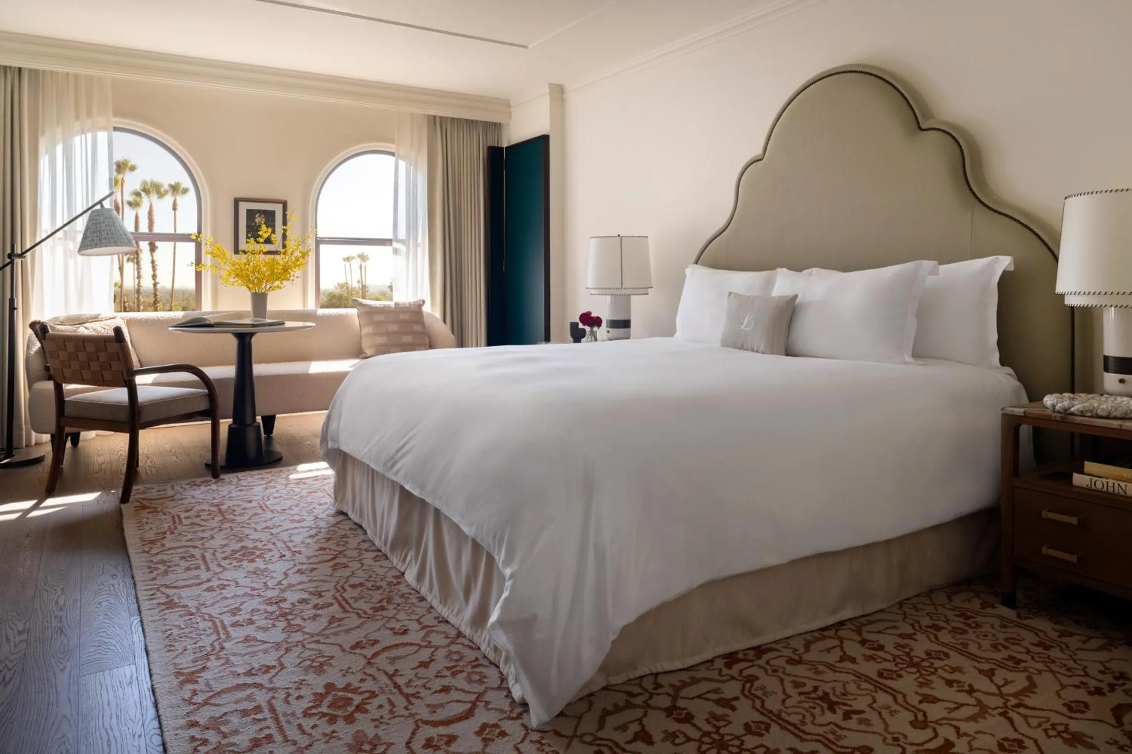 Photo of the whole room, Bed in The Langham Huntington, Pasadena