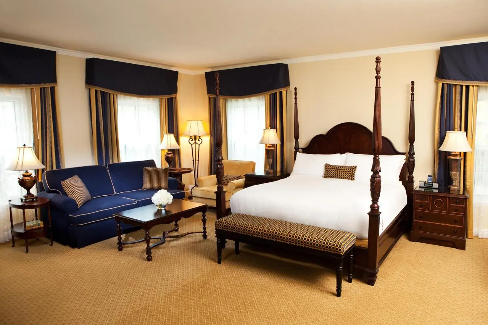 Cottage King Room in The Langham Huntington, Pasadena Cottage King Room in The Langham Huntington, Pasadena