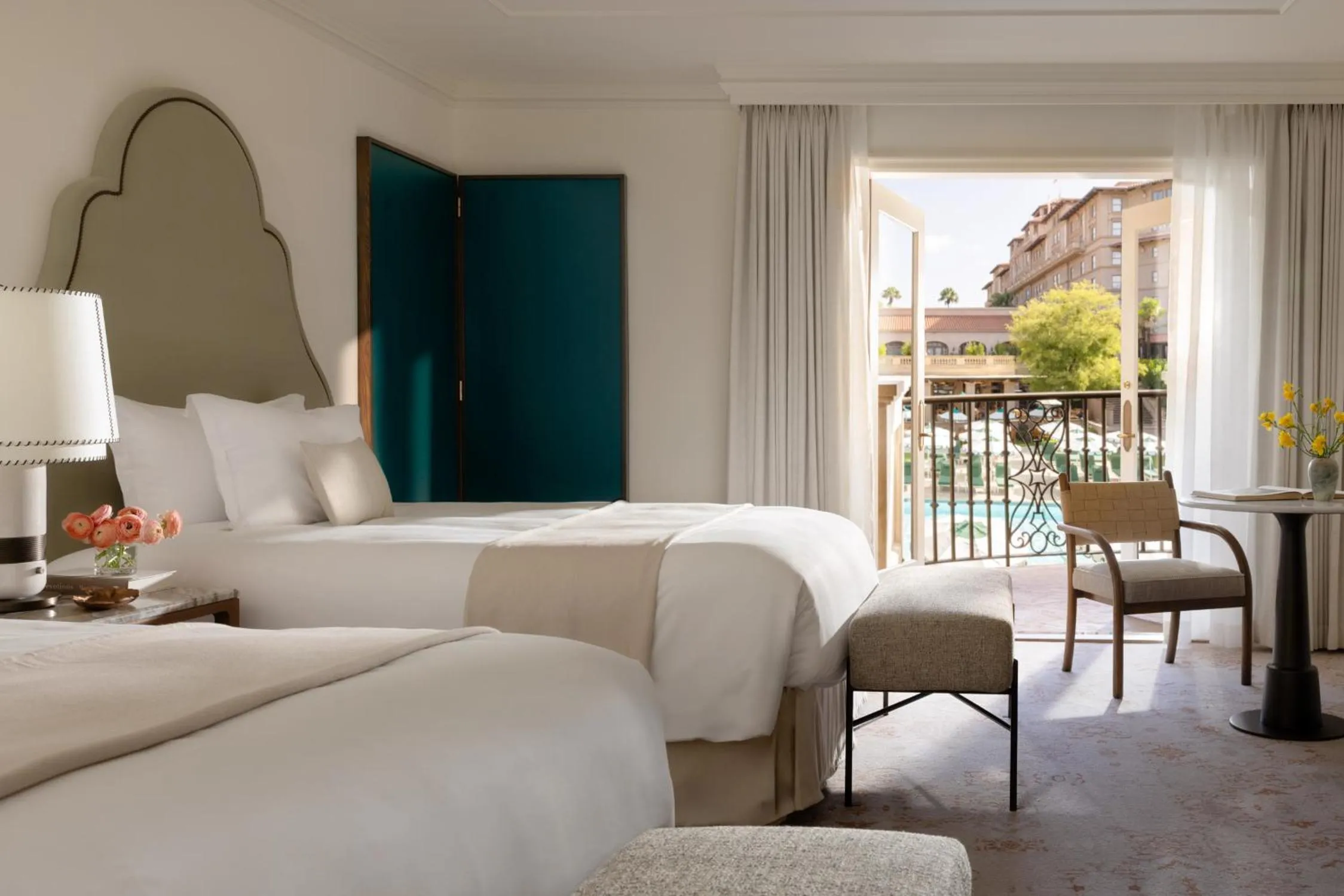 Bedroom, Bed in The Langham Huntington, Pasadena