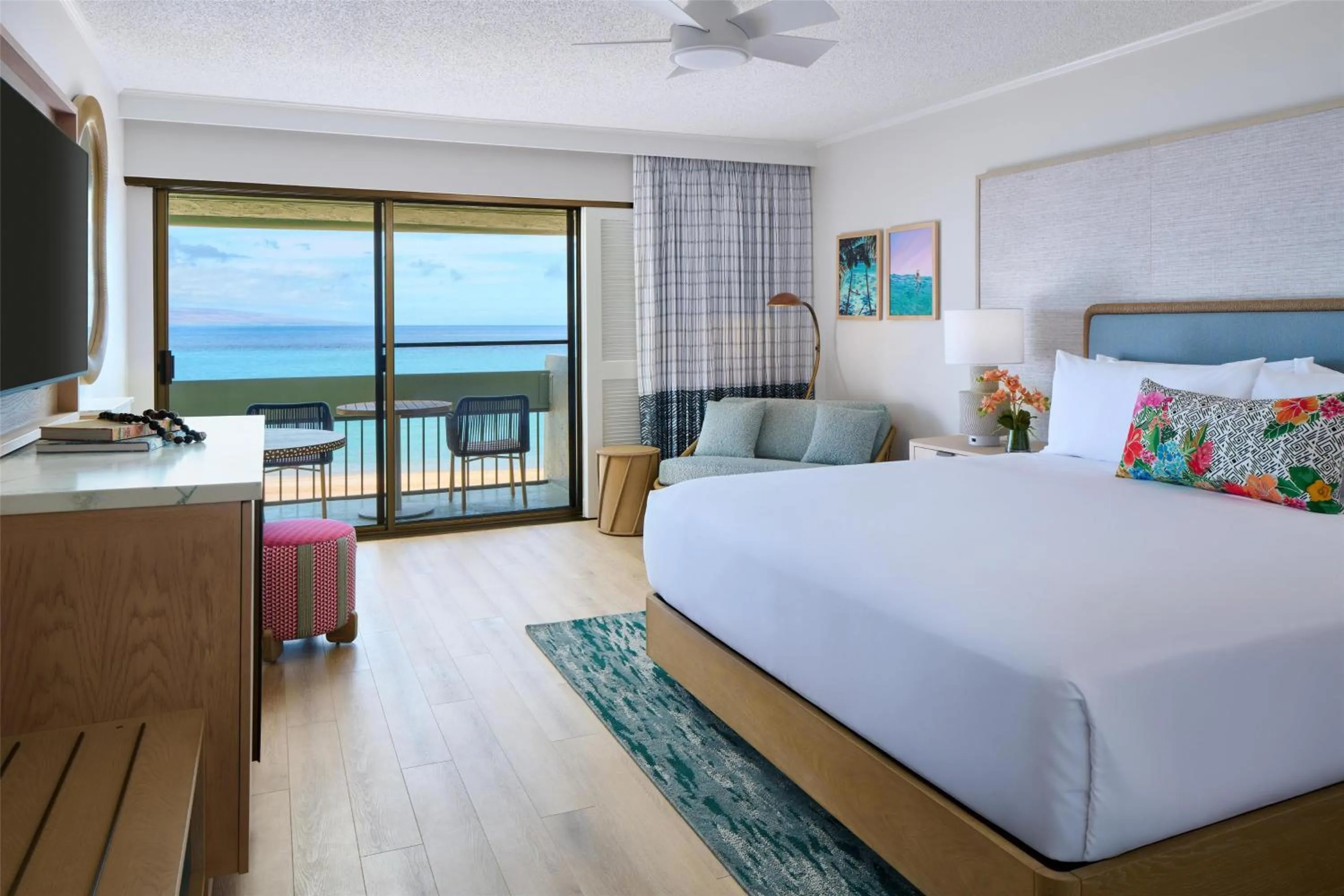 Photo of the whole room, Bed in OUTRIGGER Kāʻanapali Beach Resort