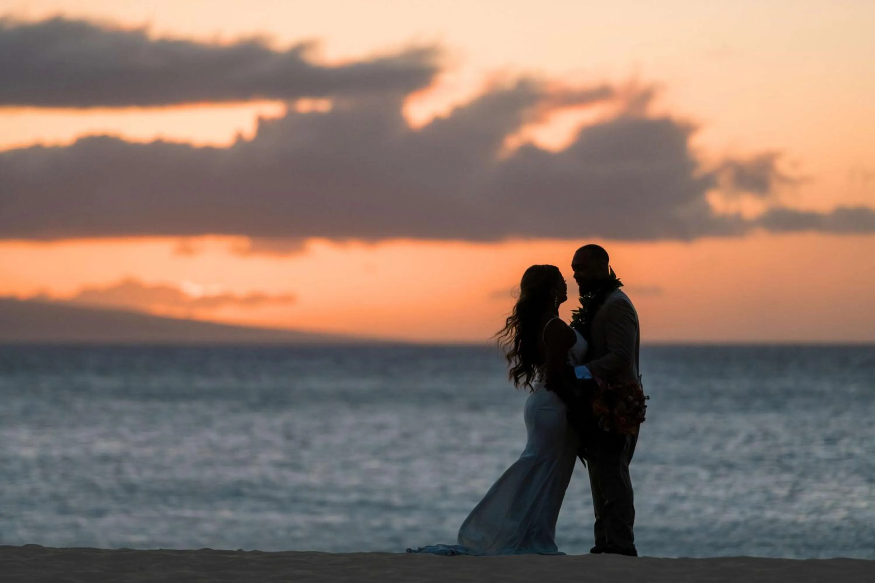 wedding in OUTRIGGER Kāʻanapali Beach Resort