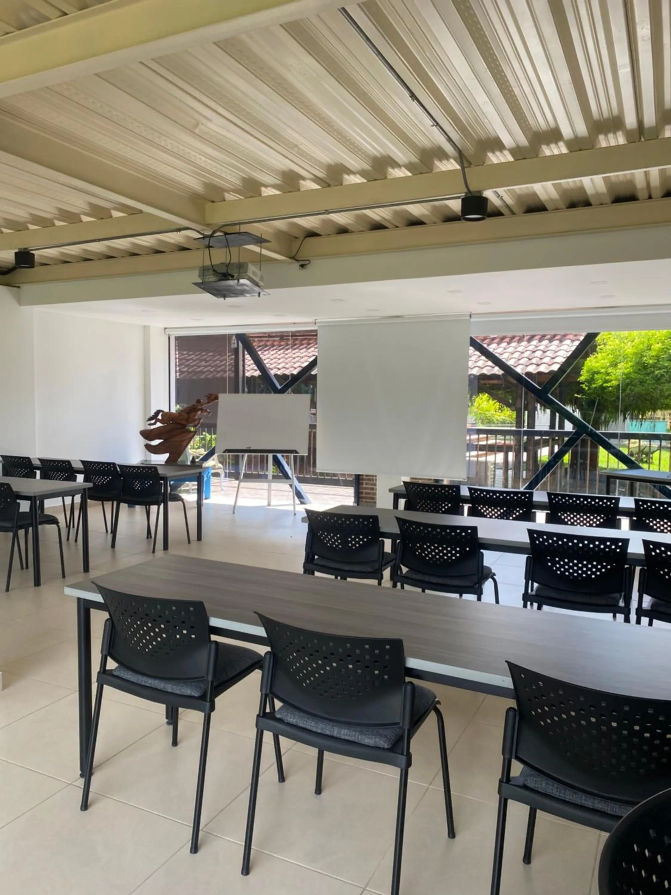 Meeting/conference room in Villa Juana Hotel