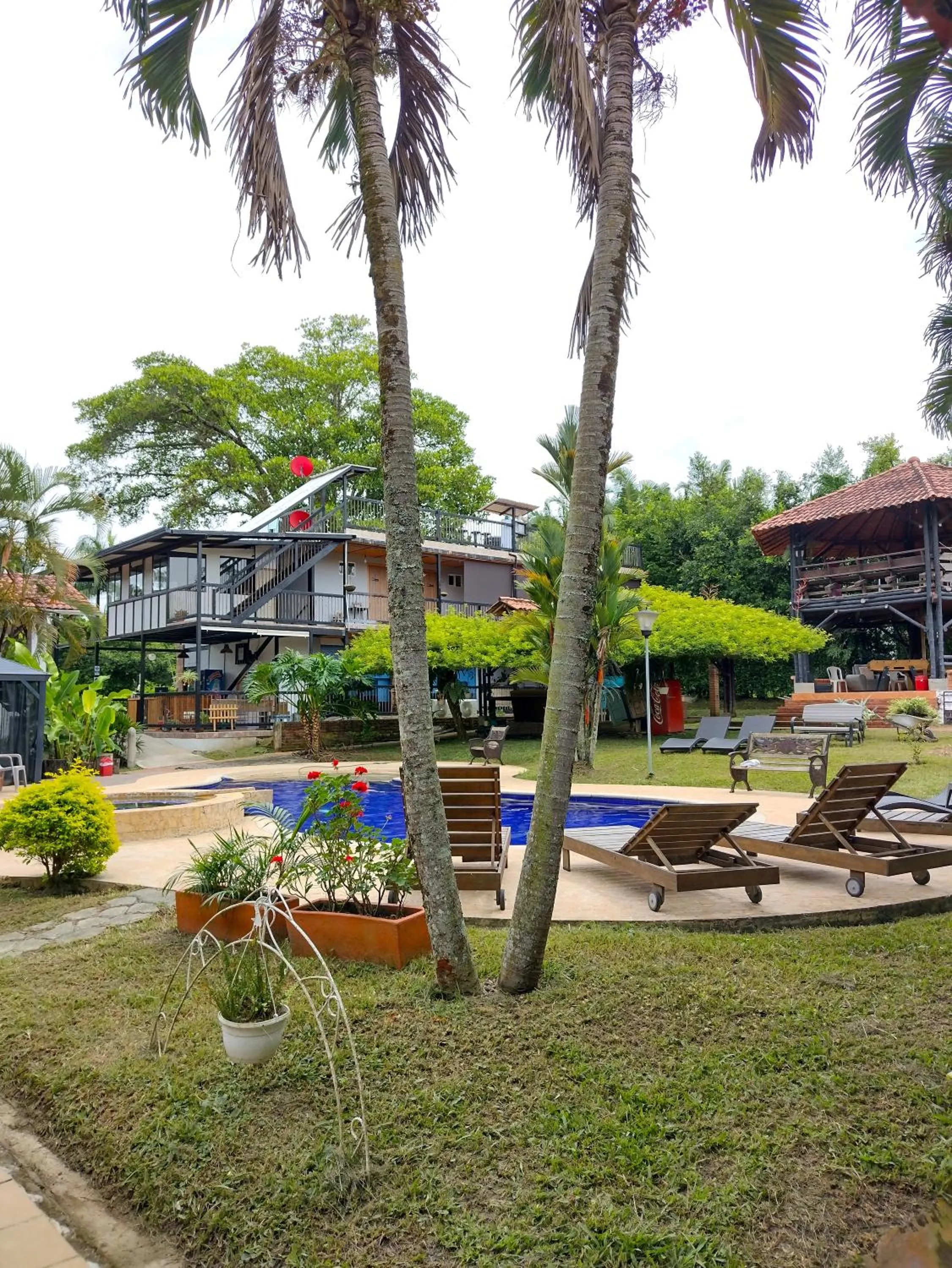 Swimming pool in Villa Juana Hotel