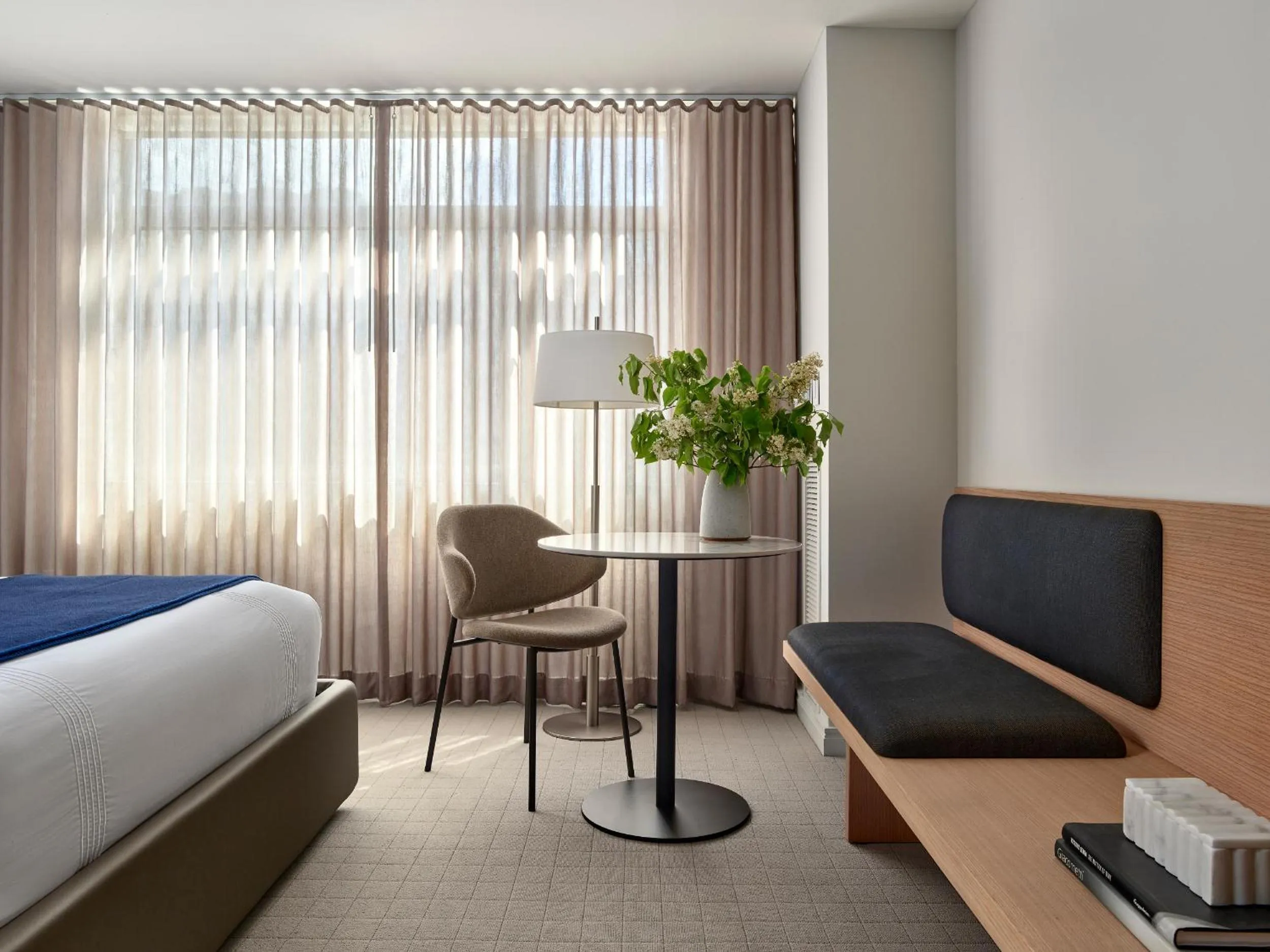 Bed in Hotel AKA Boston Common