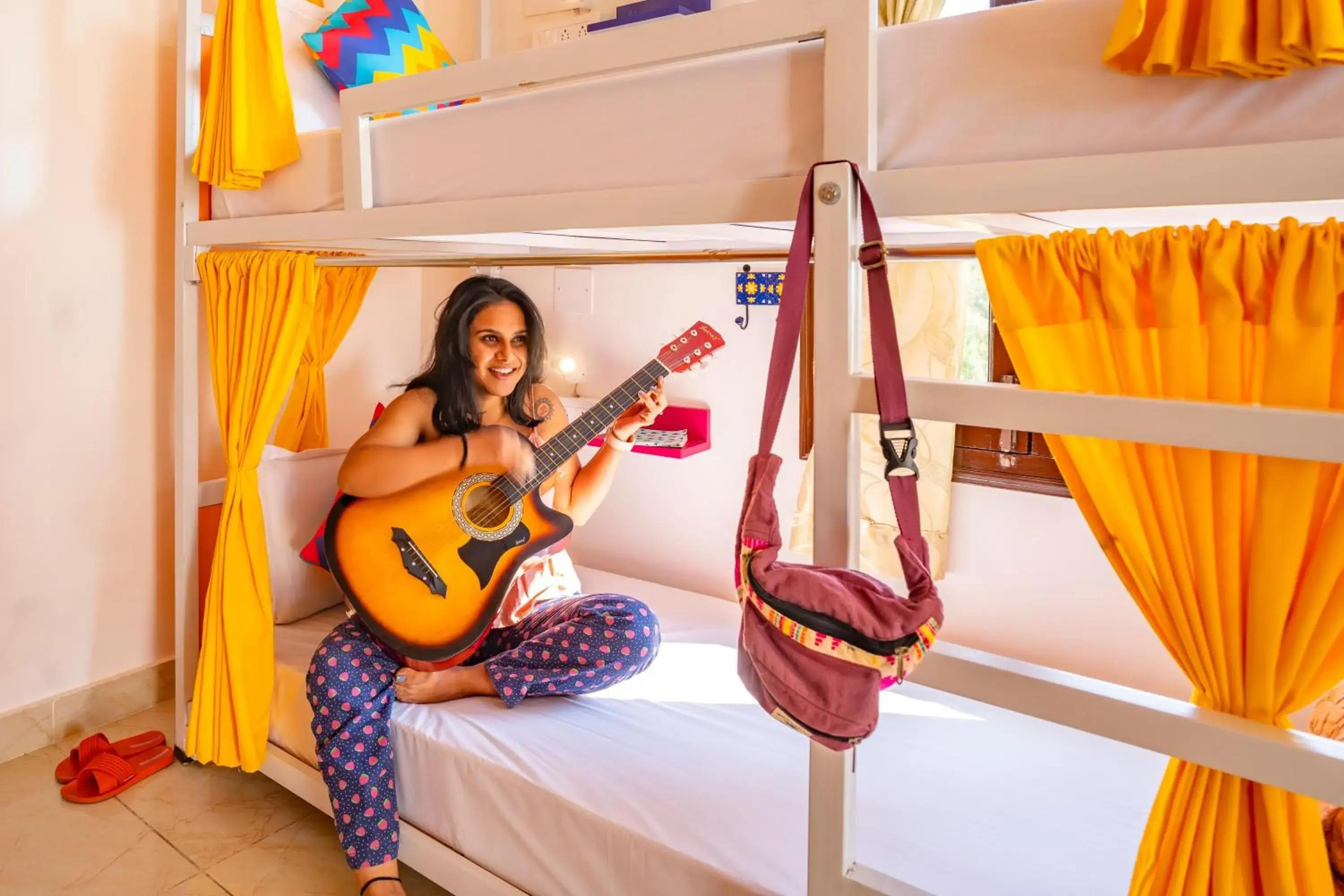 Bed in 4 Bed Female Only Dormitory Room with Ensuite Bathroom in goSTOPS Mukteshwar Bed in 4 Bed Female Only Dormitory Room with Ensuite Bathroom in goSTOPS Mukteshwar