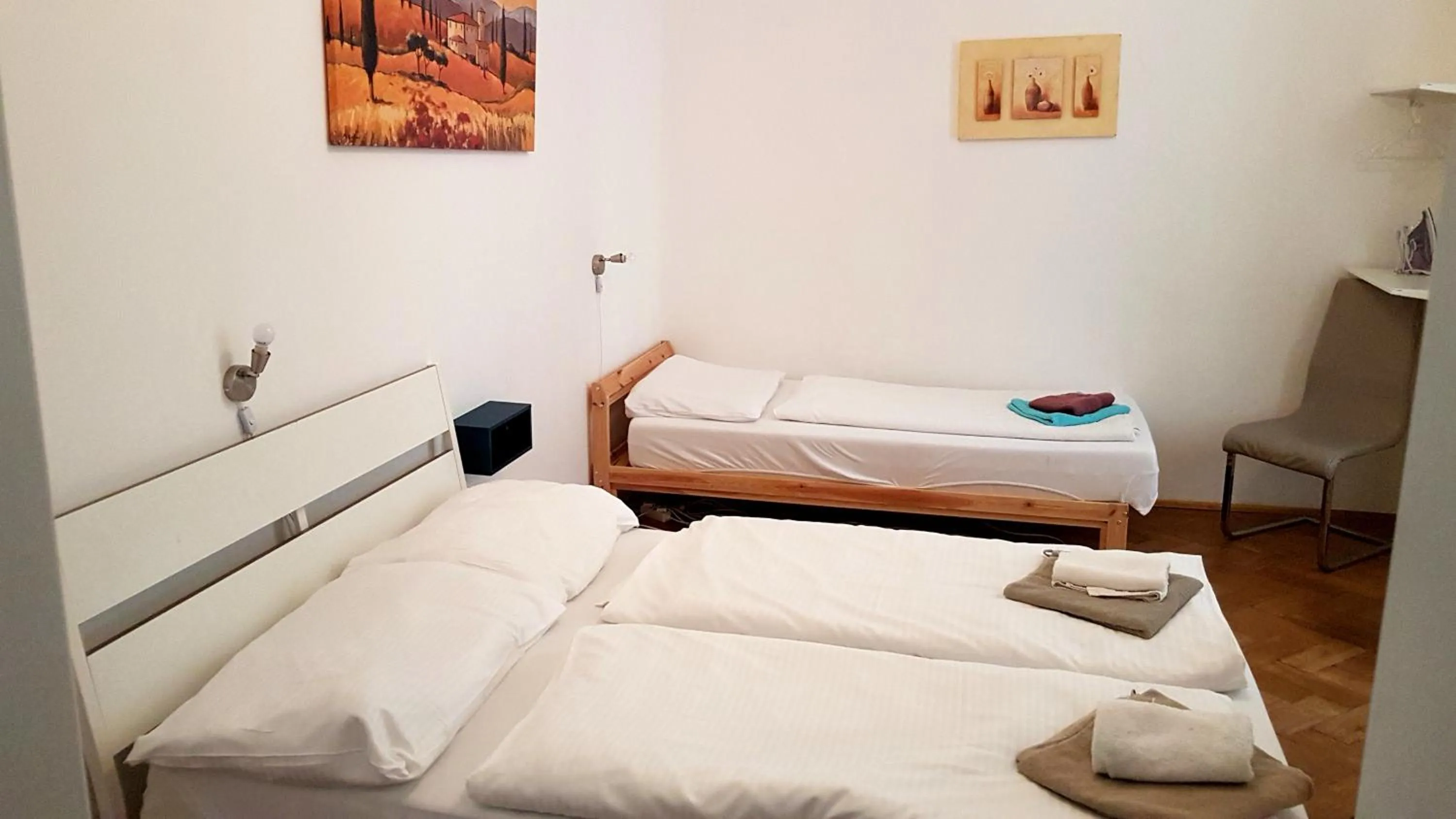 Bedroom, Bed in Sobieski Stefansdom Apartments