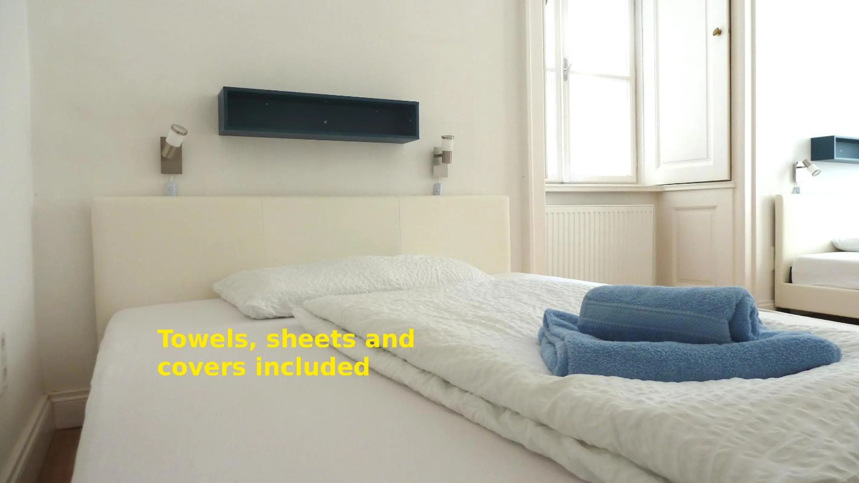 Bed in Sobieski Stefansdom Apartments