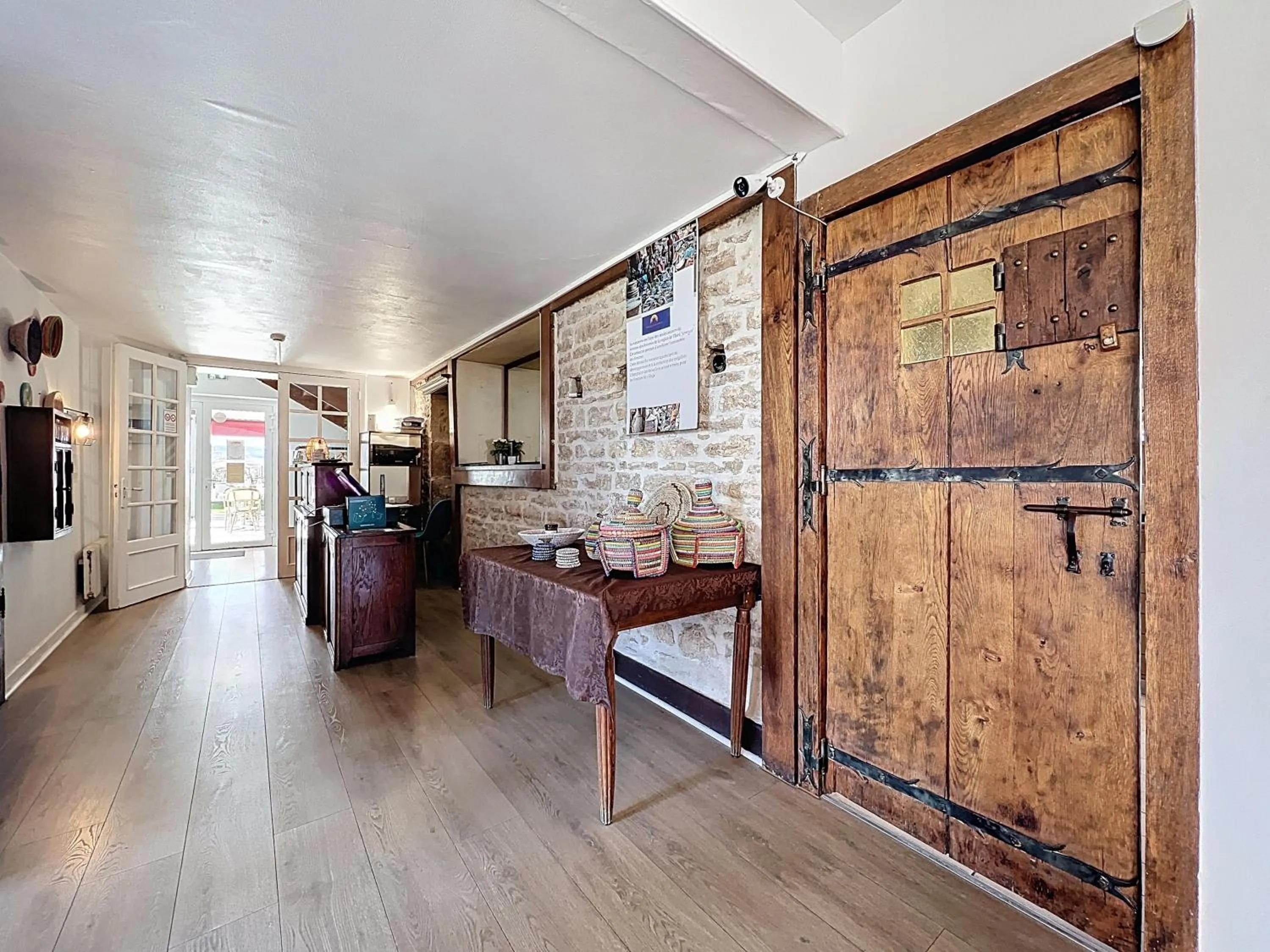 Seating area in Auberge la musardière