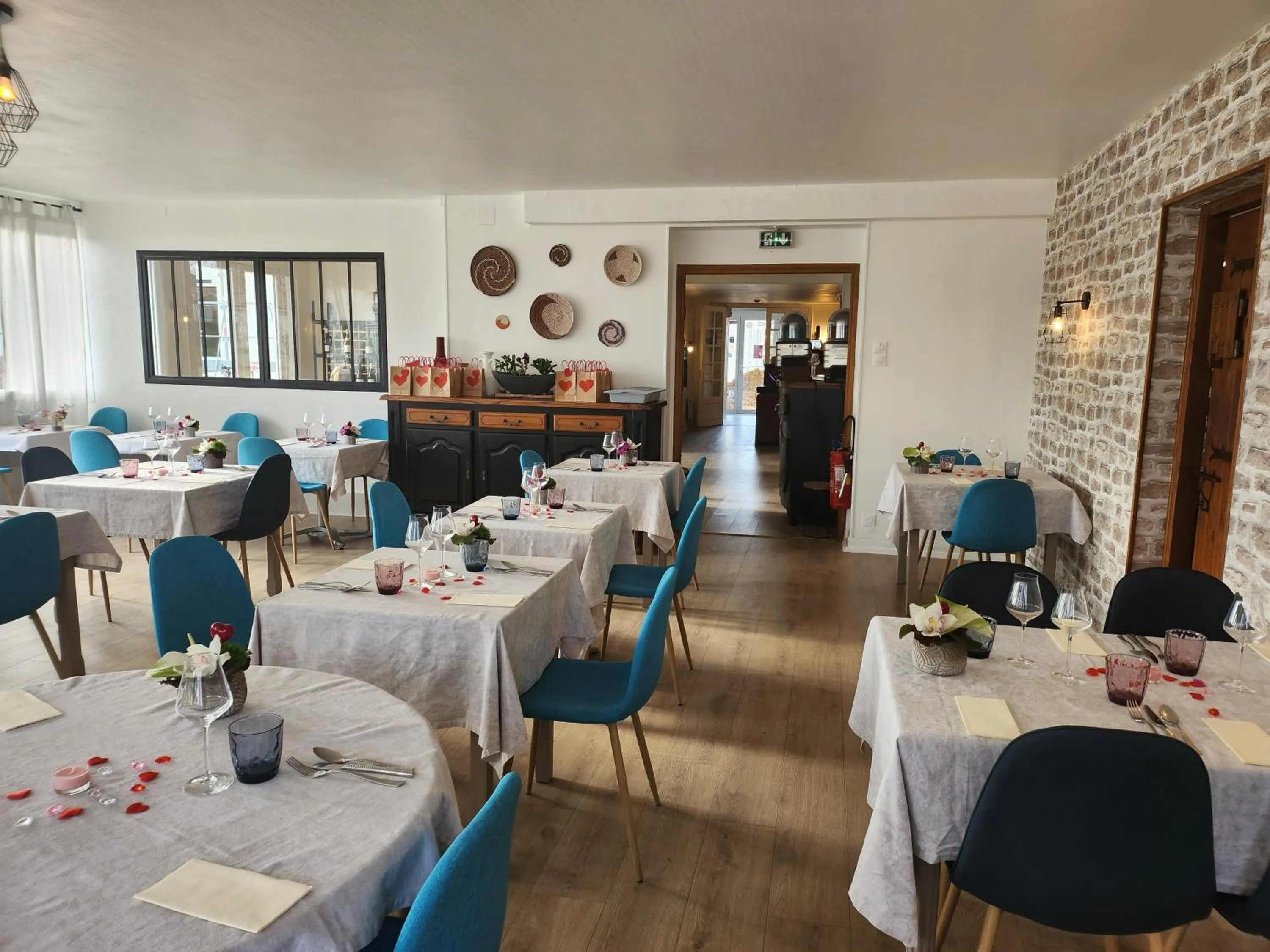 Restaurant/places to eat in Auberge la musardière