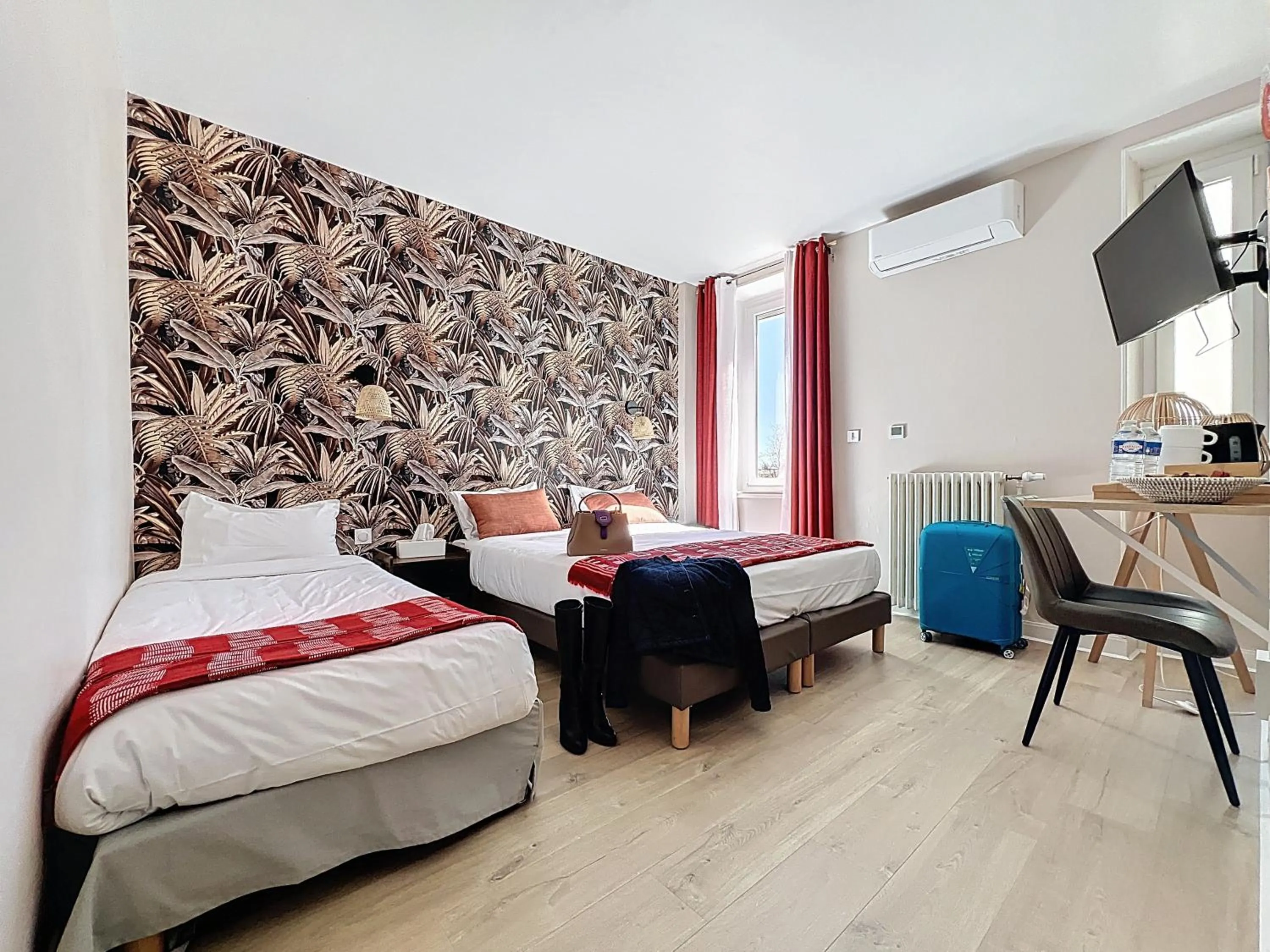 Bedroom, Bed in Auberge la musardière