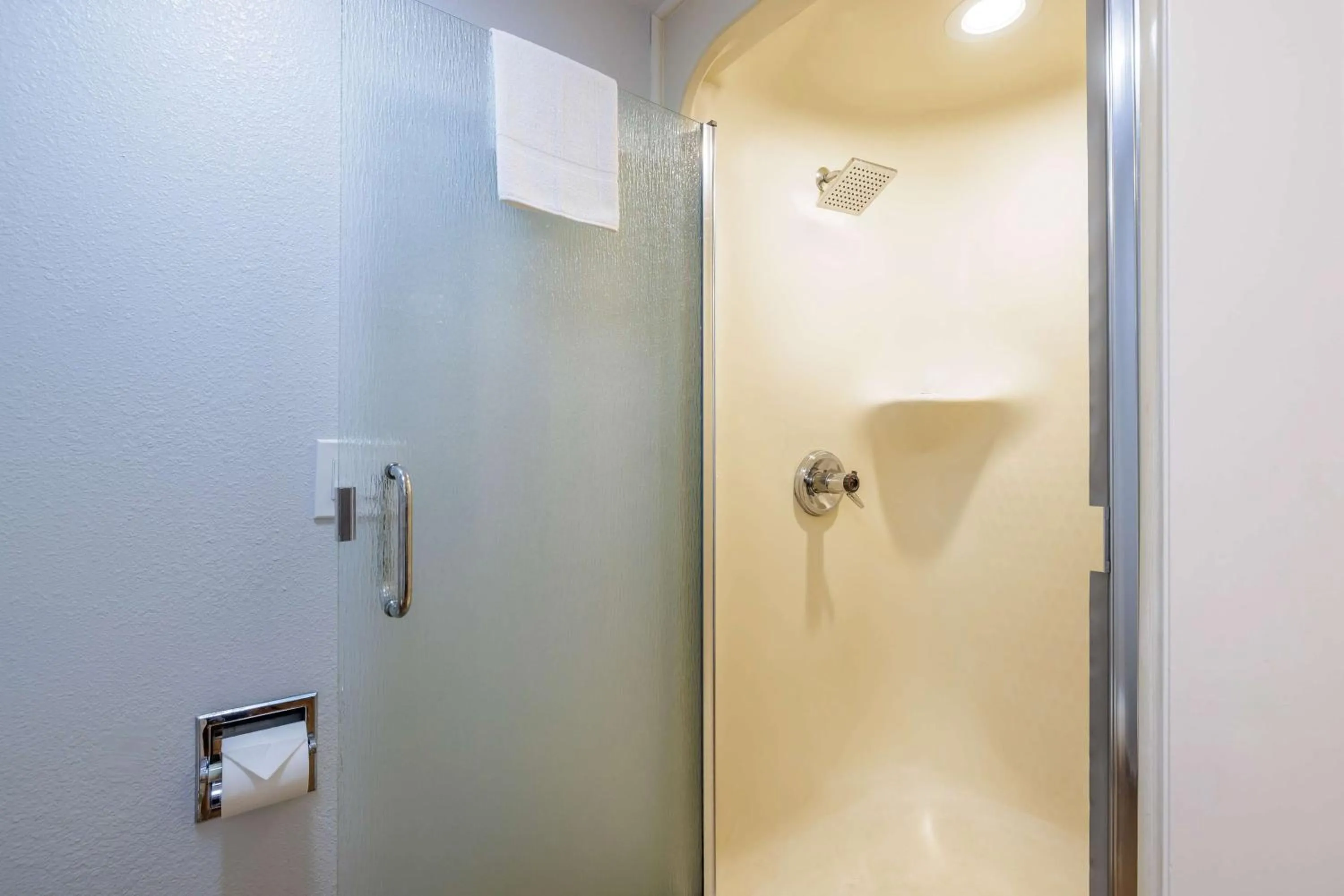 Bathroom in Motel 6-Auburn, CA