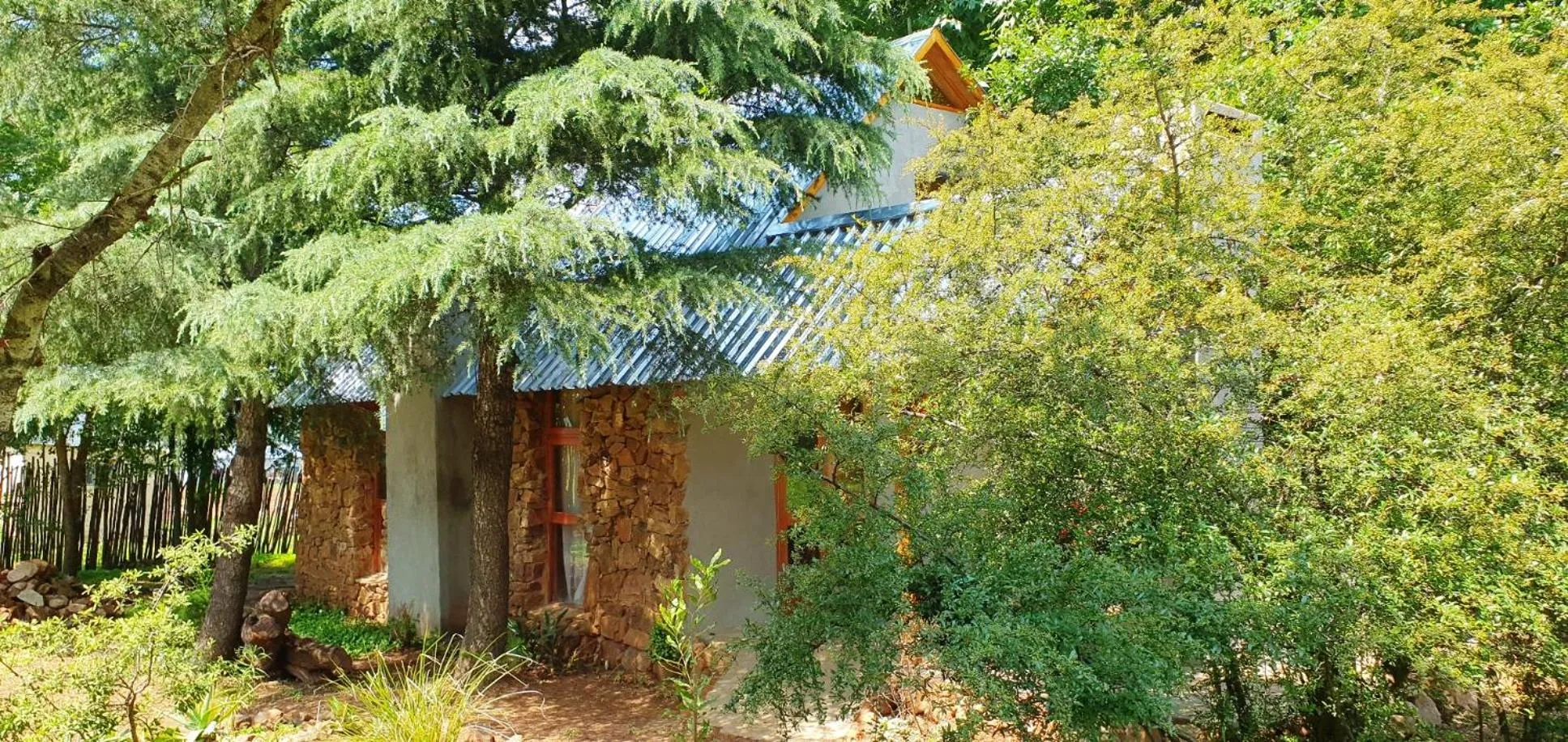 Facade/entrance in Little Forest Farm