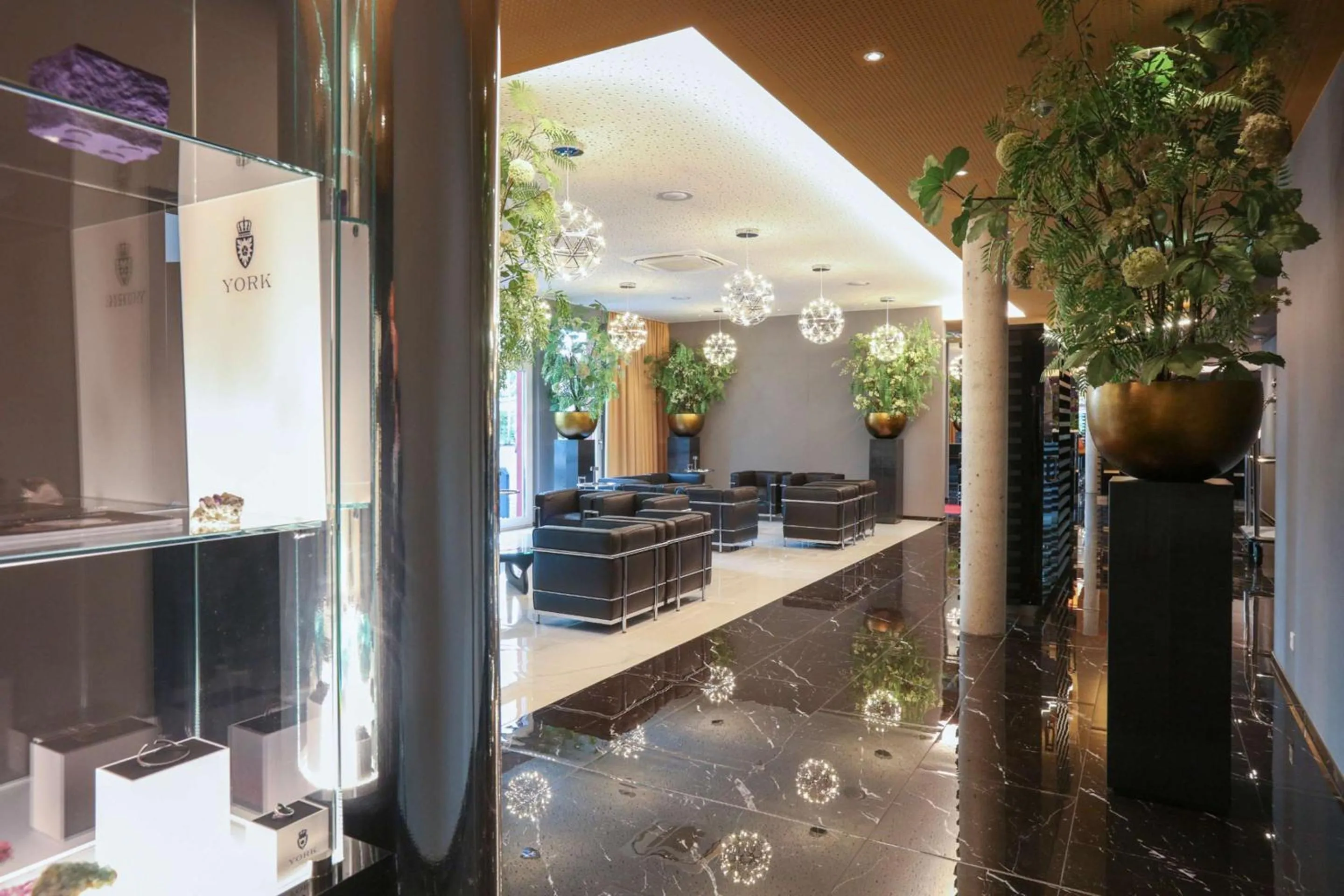 Lobby or reception in Best Western Plus Hotel Brueggen