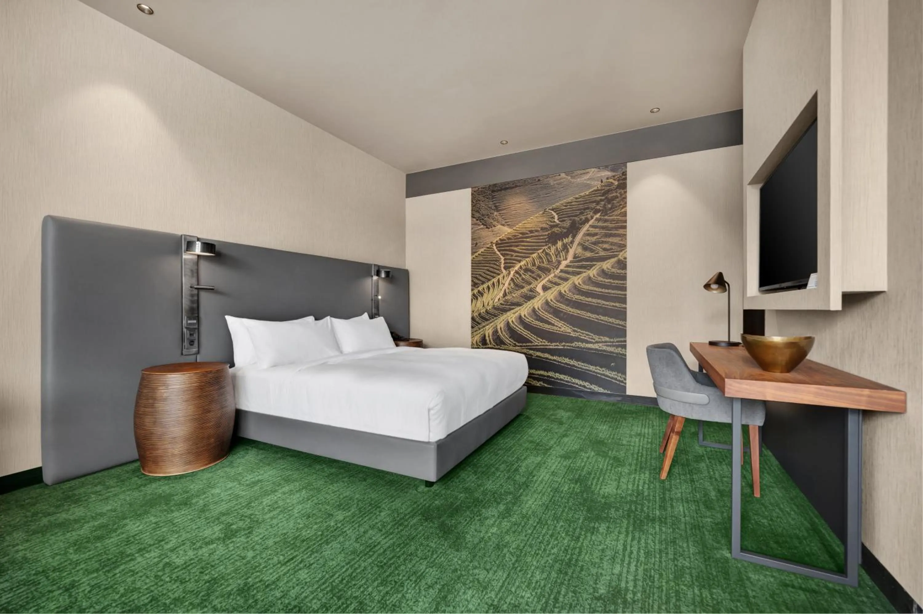 Bed in Hilton Porto Gaia