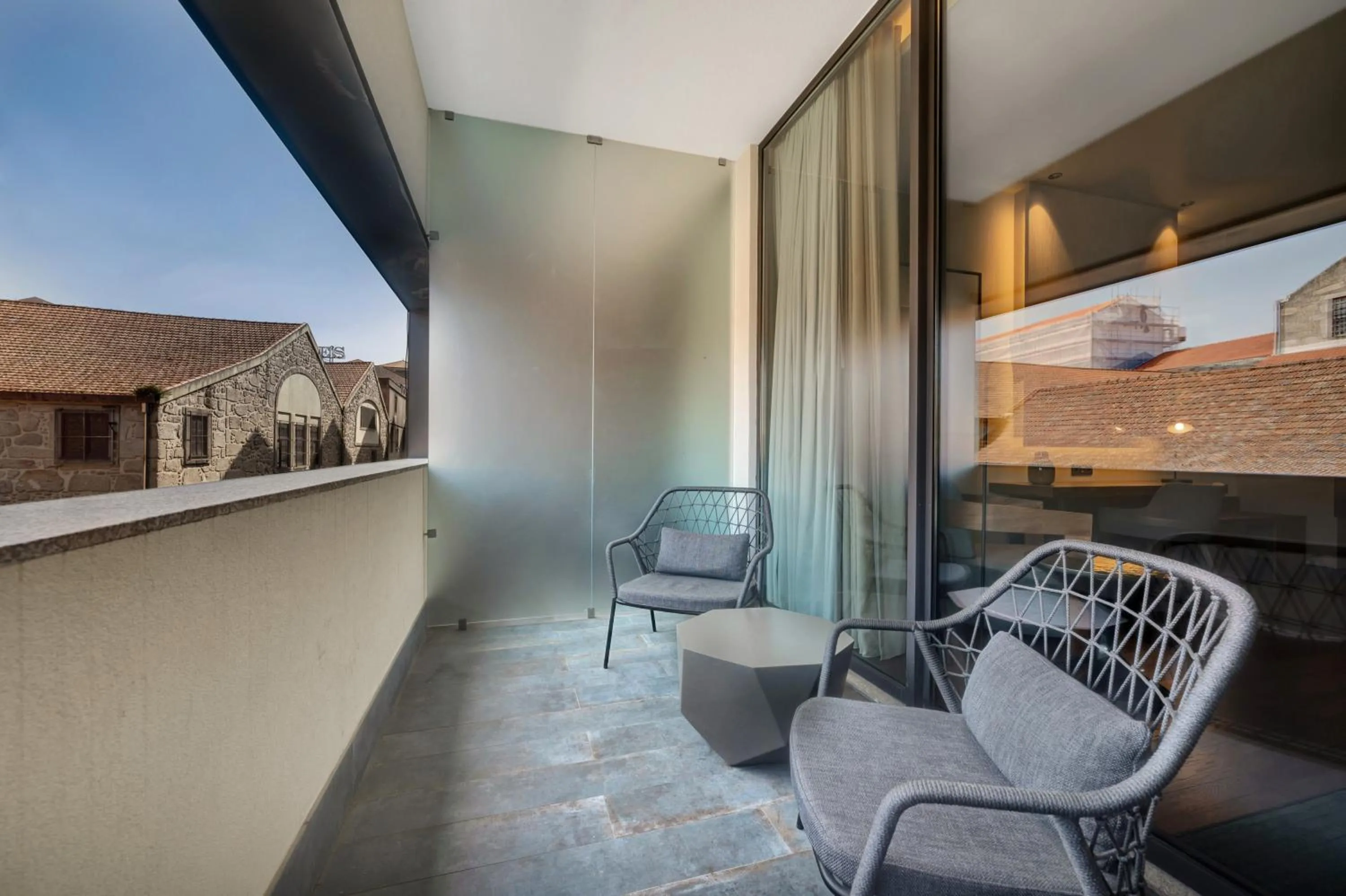 Balcony/Terrace in Hilton Porto Gaia