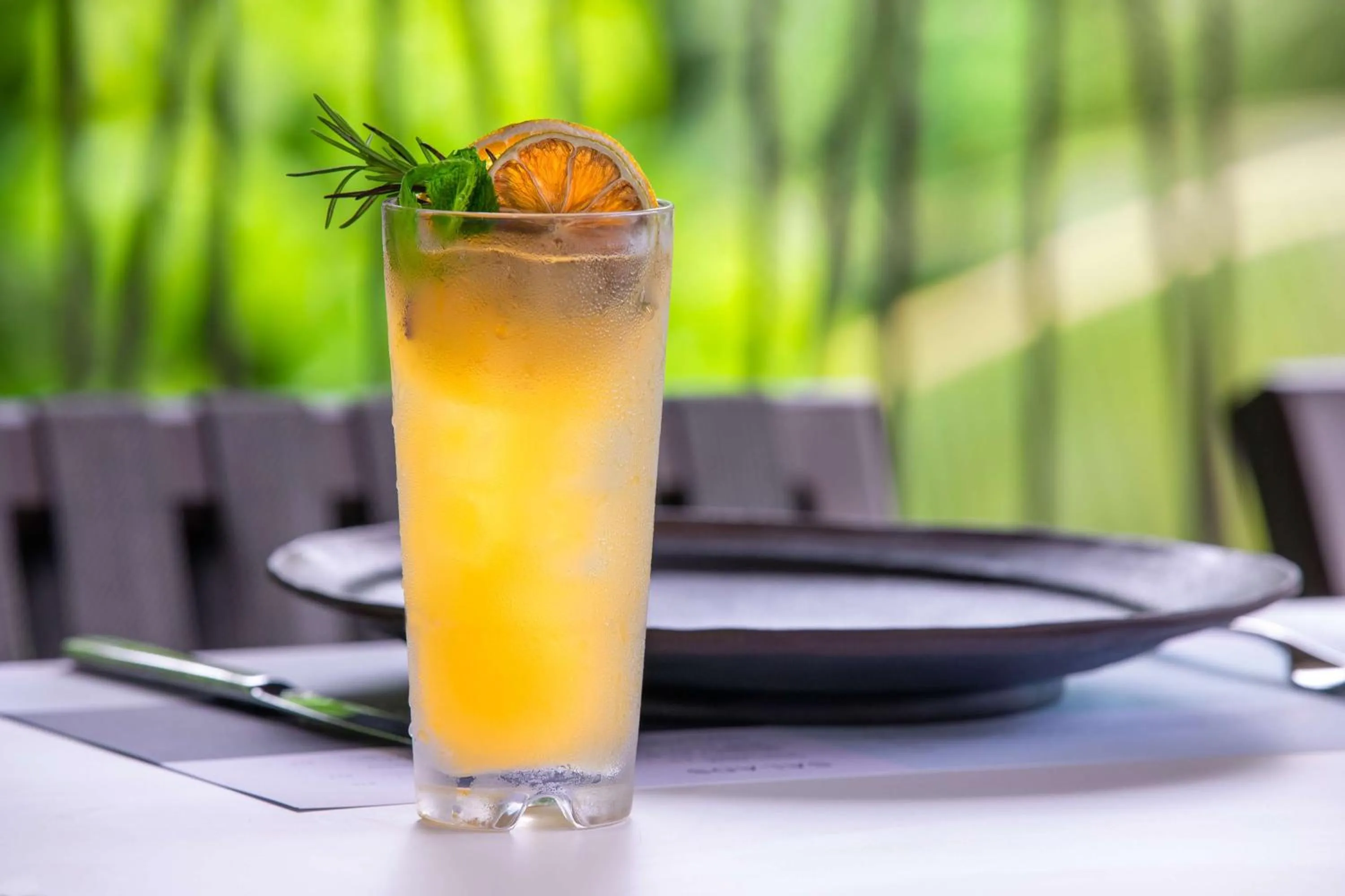 Lounge or bar in Botanika Osa Peninsula, Curio Collection By Hilton