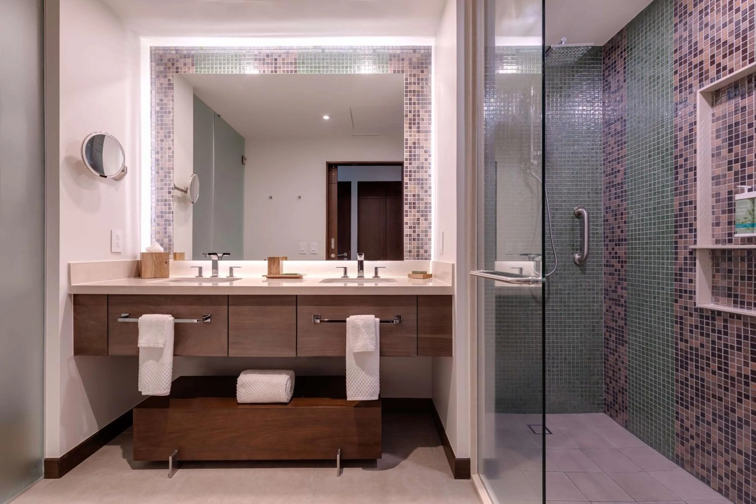 Shower in Botanika Osa Peninsula, Curio Collection By Hilton