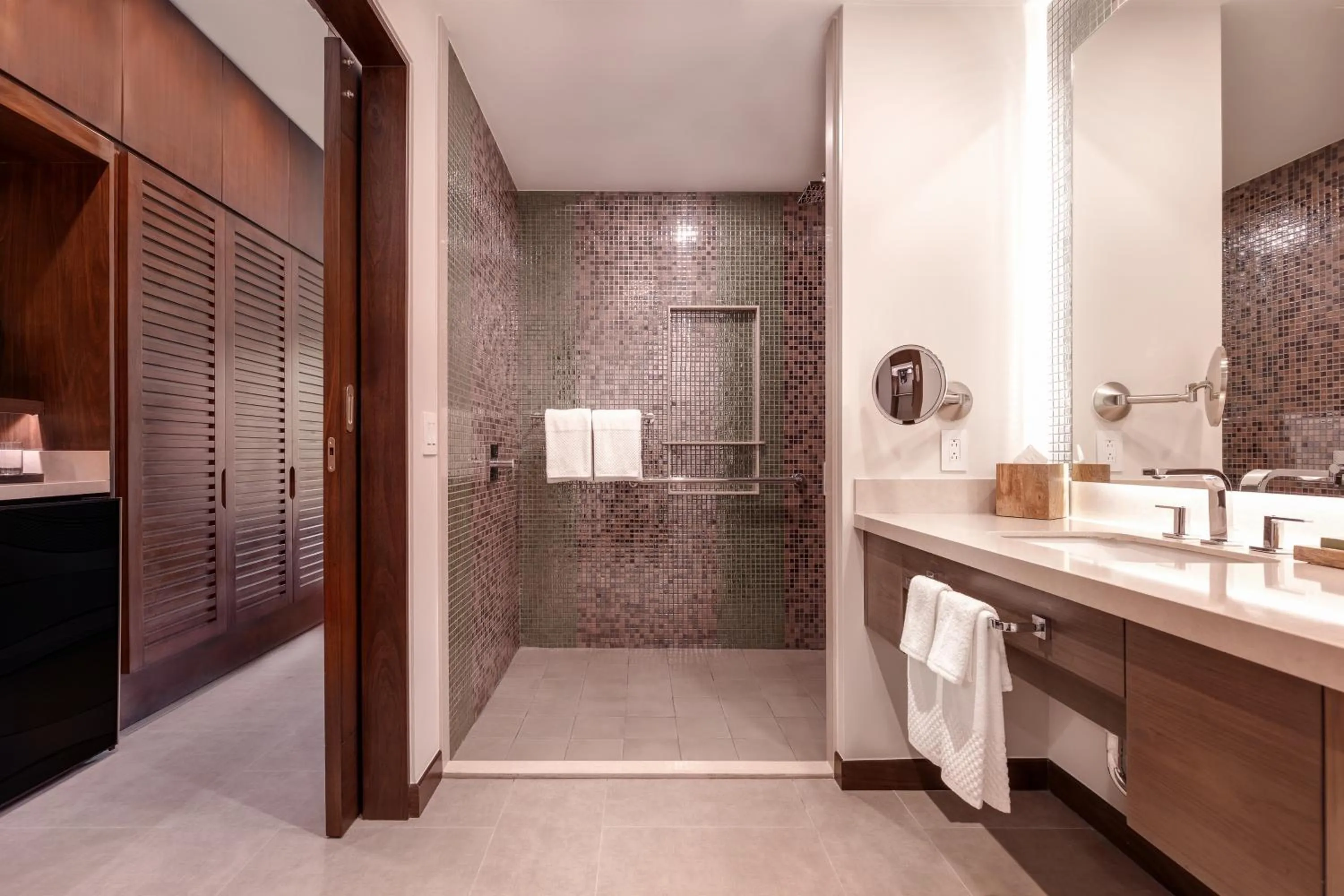 Shower in Botanika Osa Peninsula, Curio Collection By Hilton