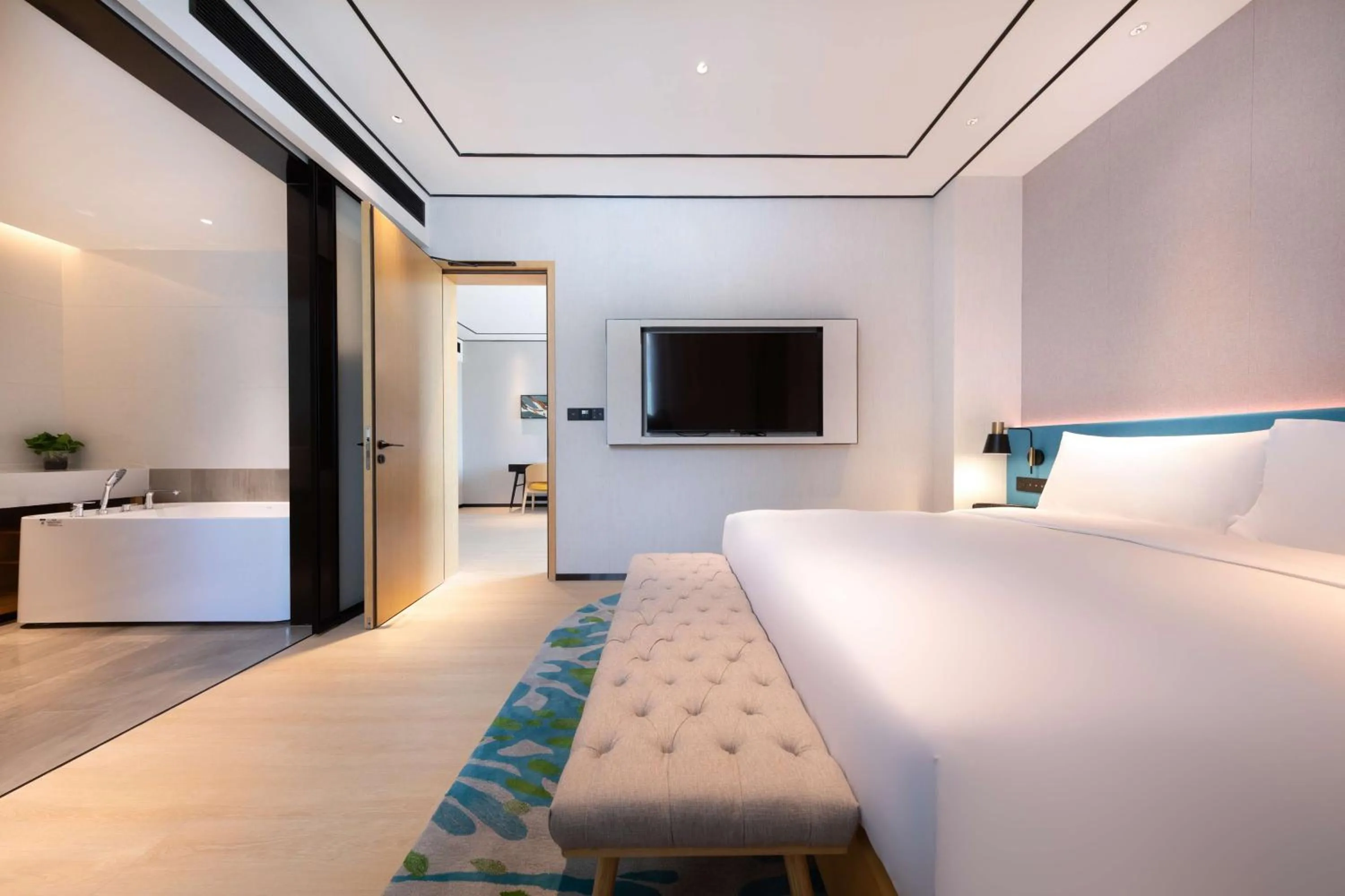 Bed in Hilton Garden Inn Shenzhen Nanshan Avenue