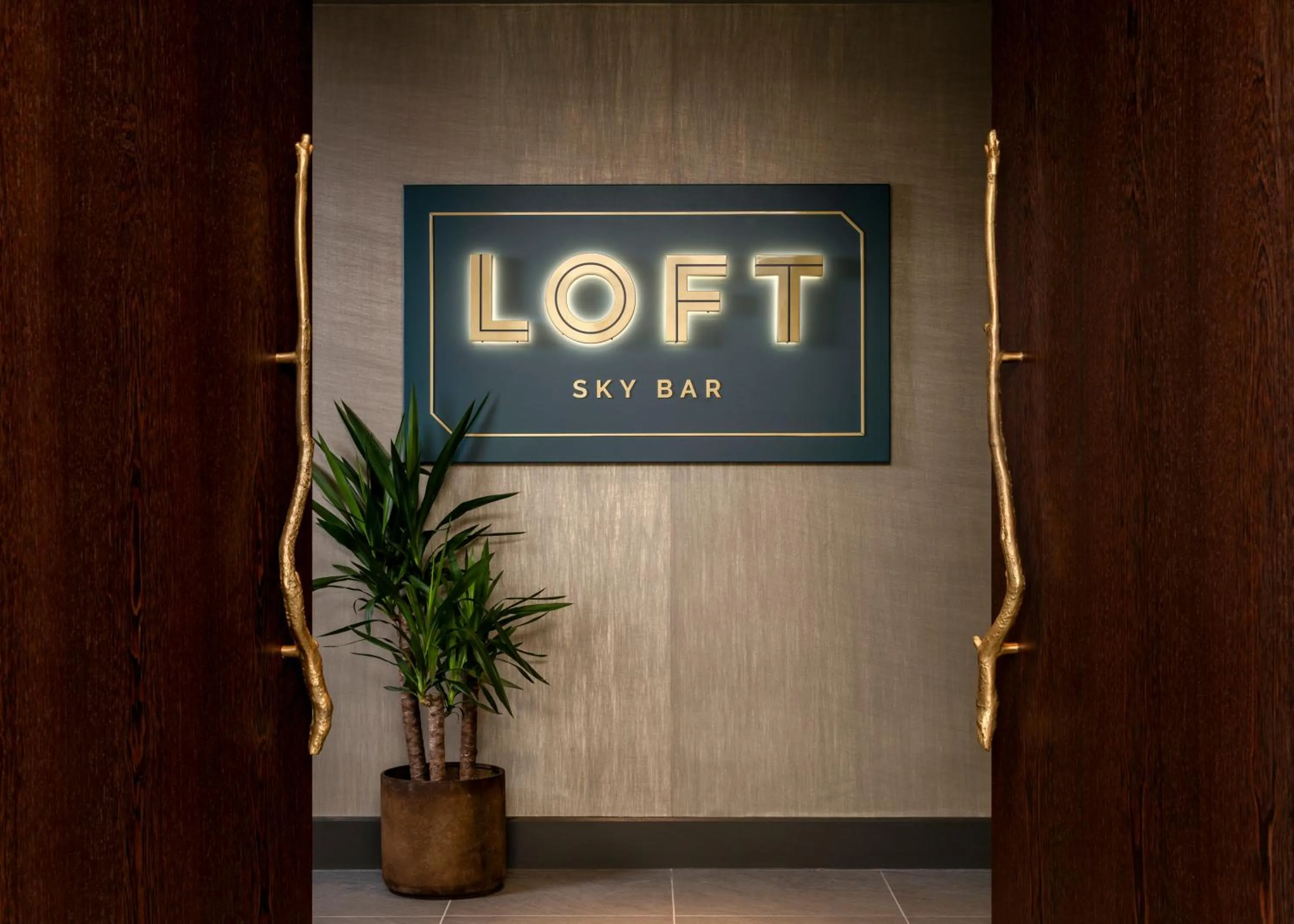 Restaurant/places to eat in Hilton Woking