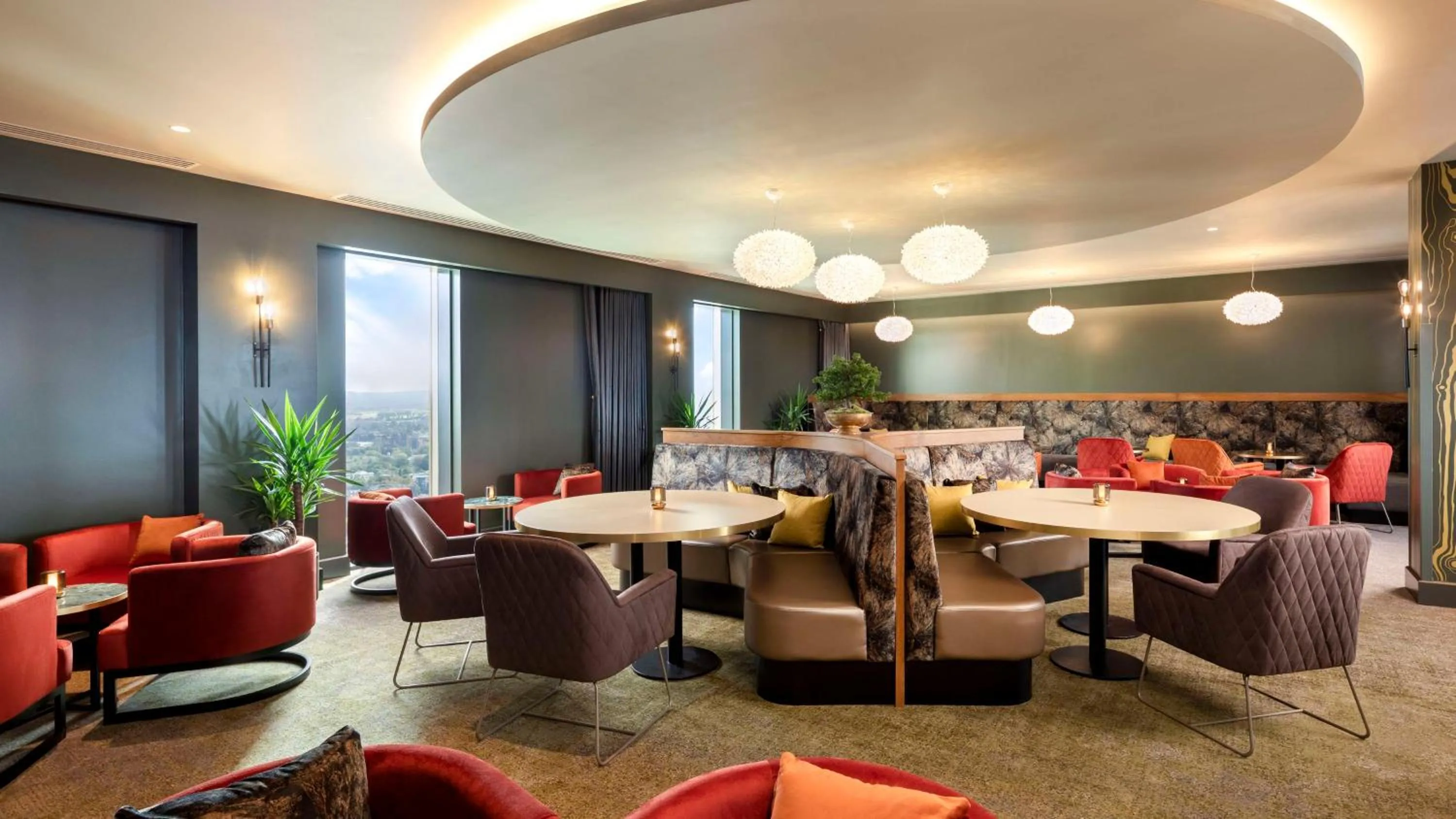 Restaurant/places to eat in Hilton Woking