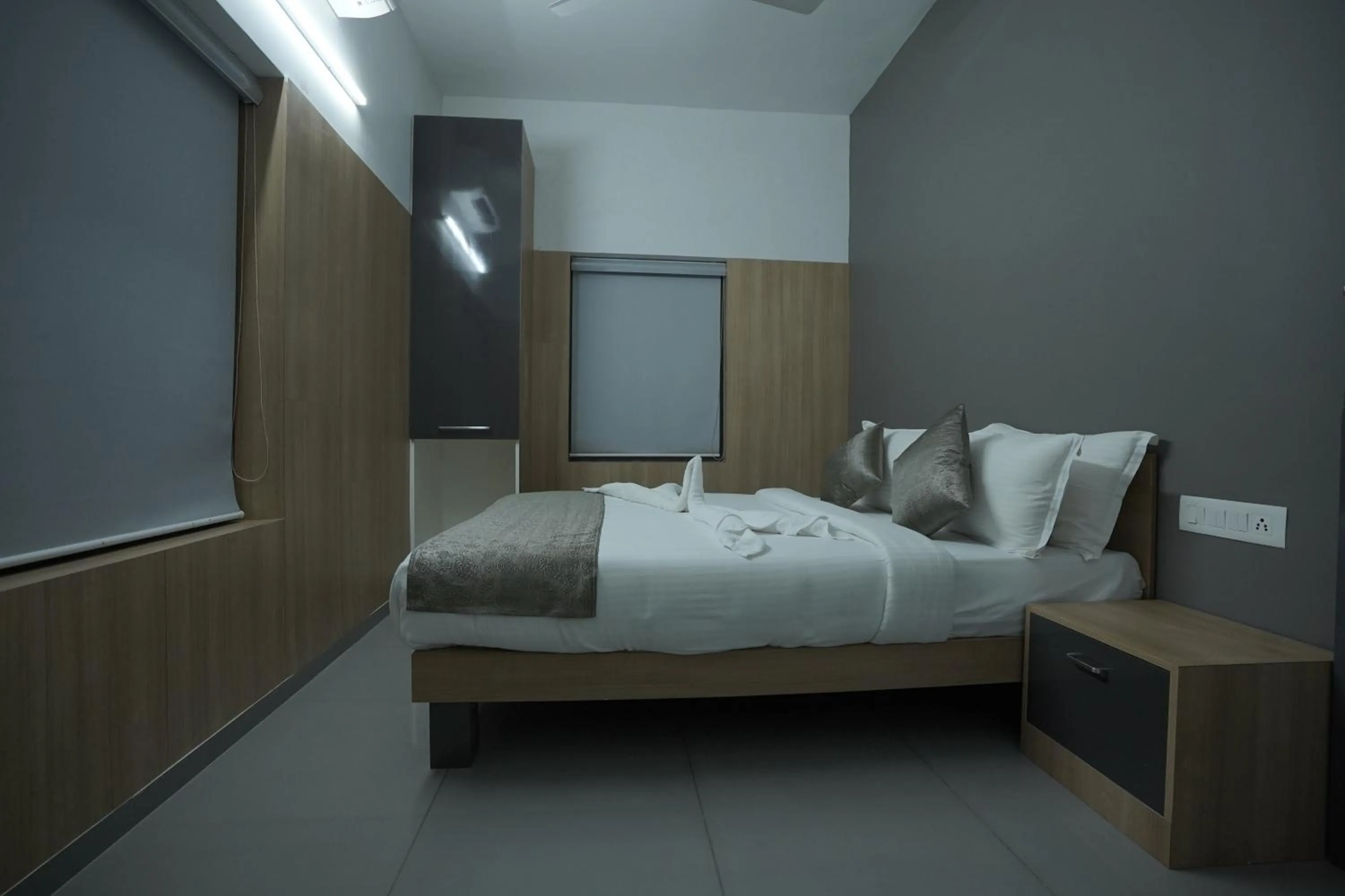 Bed in Lago Leisure Resort & Spa