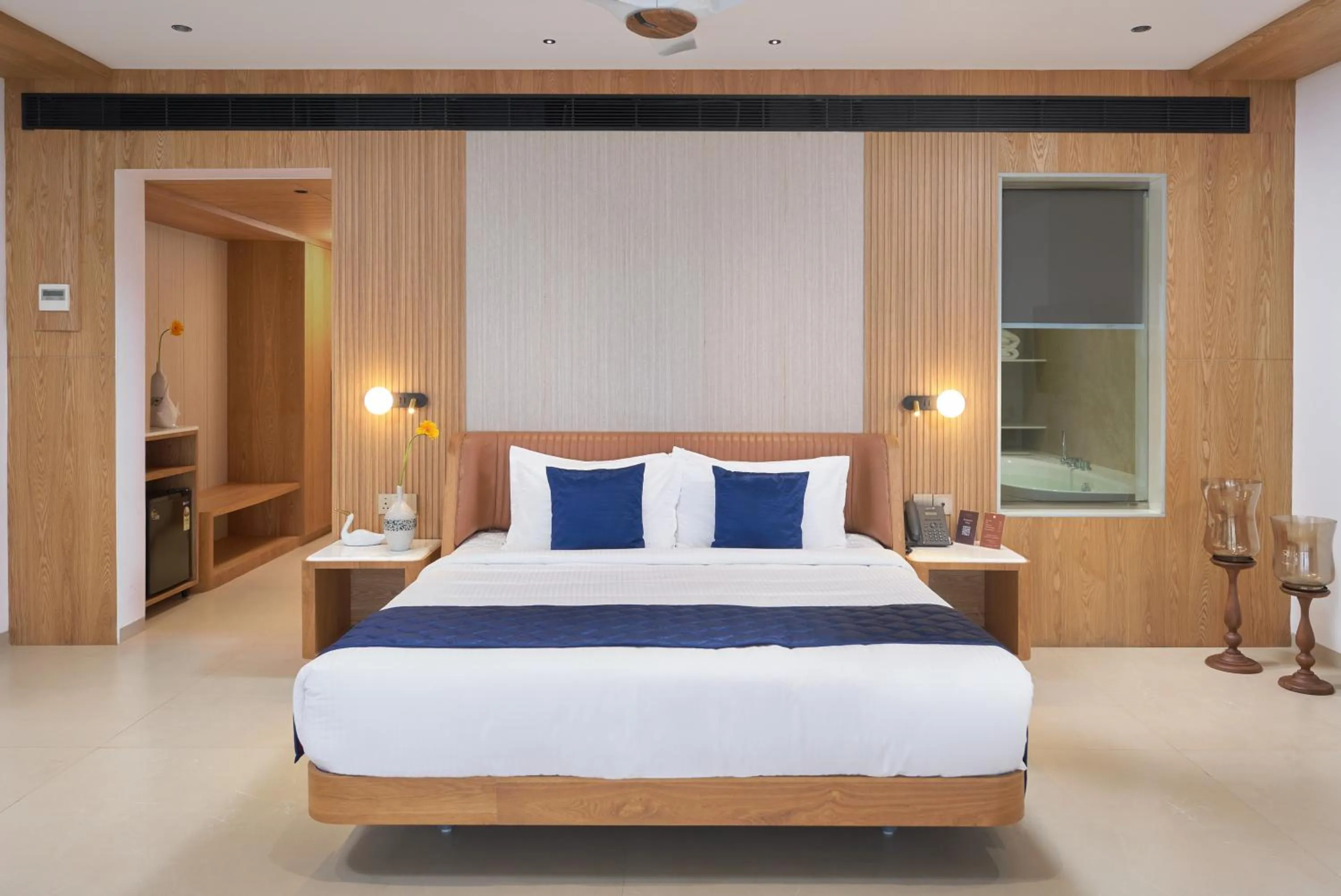Bed in Lago Leisure Resort & Spa