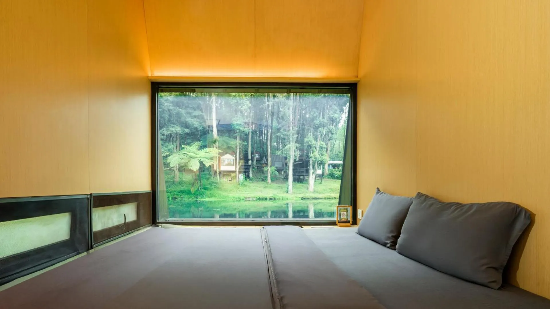 Bed in Bobocabin Ranca Upas, Bandung