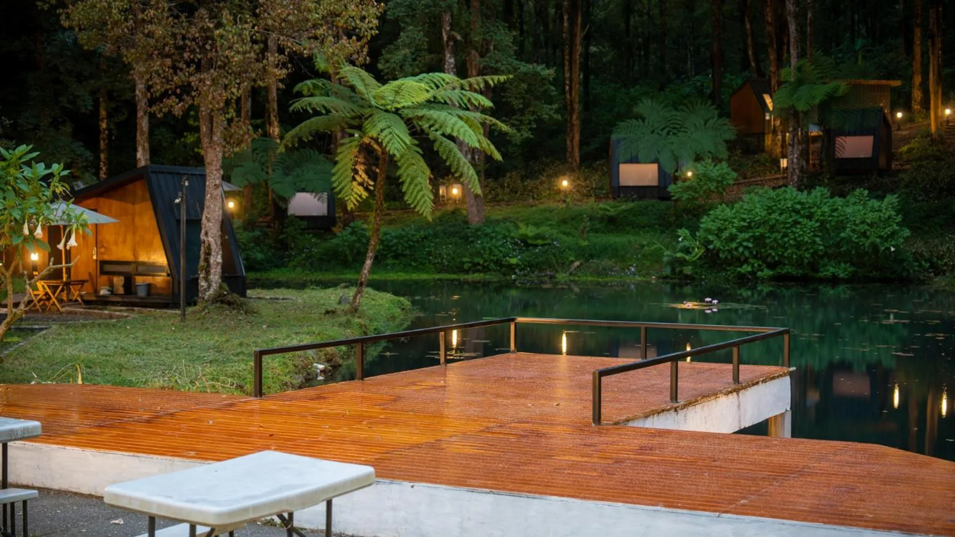 Property building in Bobocabin Ranca Upas, Bandung