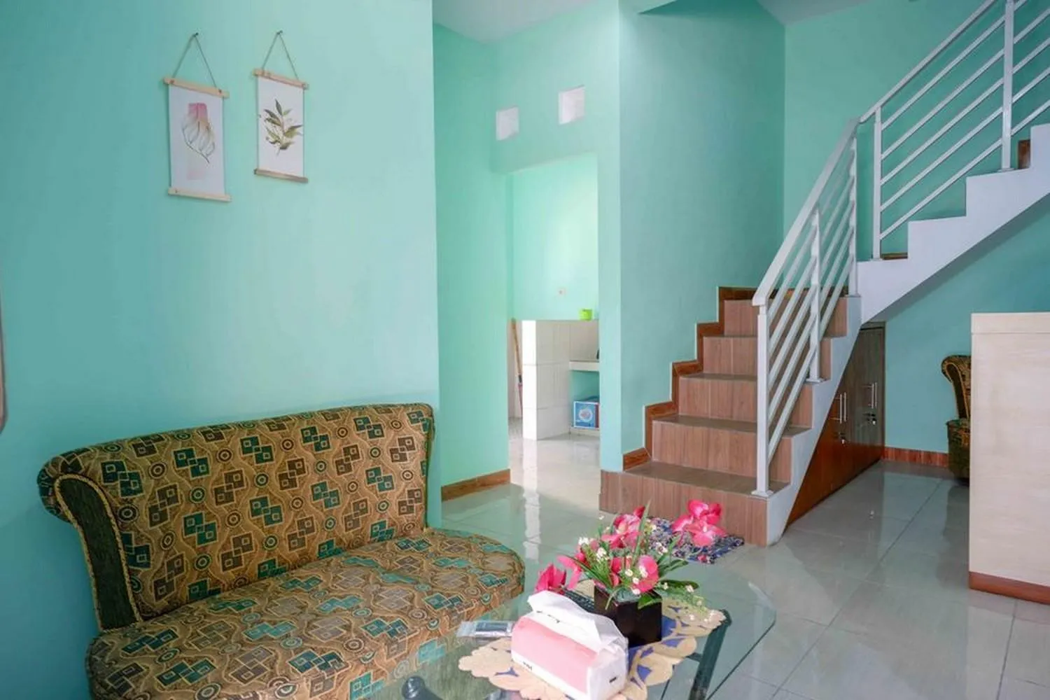 Lobby or reception in Griya Zukarnaen Syariah near Universitas Mercubuana Yogyakarta RedPartner