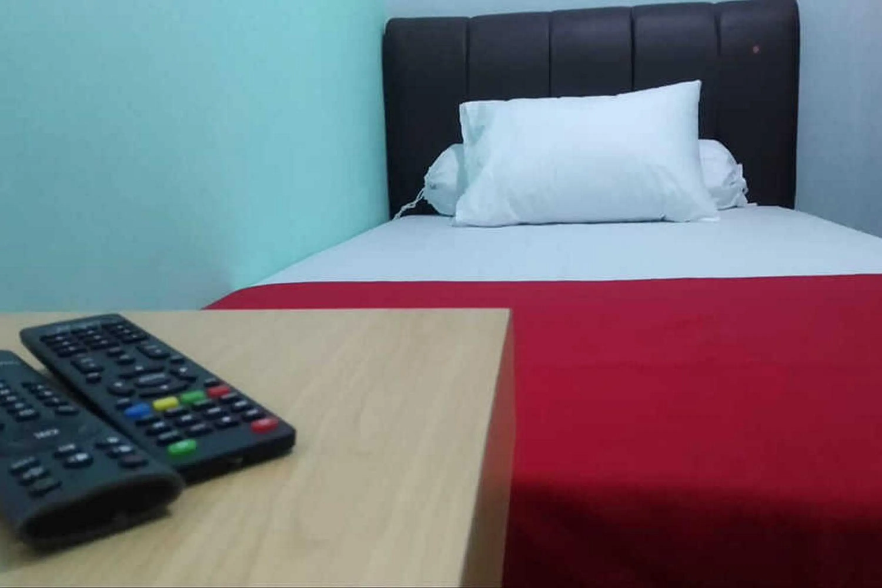 Bedroom, Bed in Griya Zukarnaen Syariah near Universitas Mercubuana Yogyakarta RedPartner