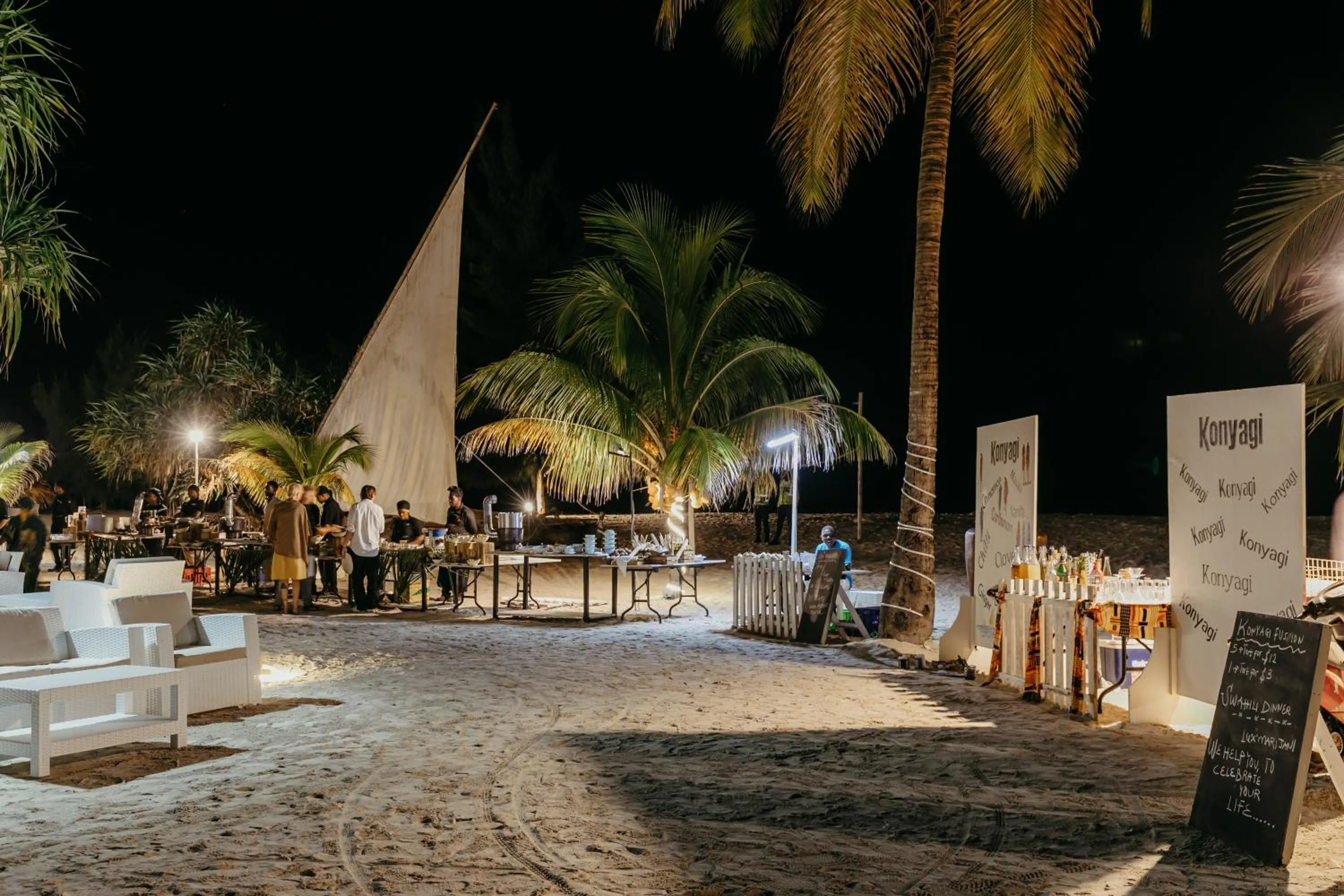 Night in LUX* Marijani Zanzibar