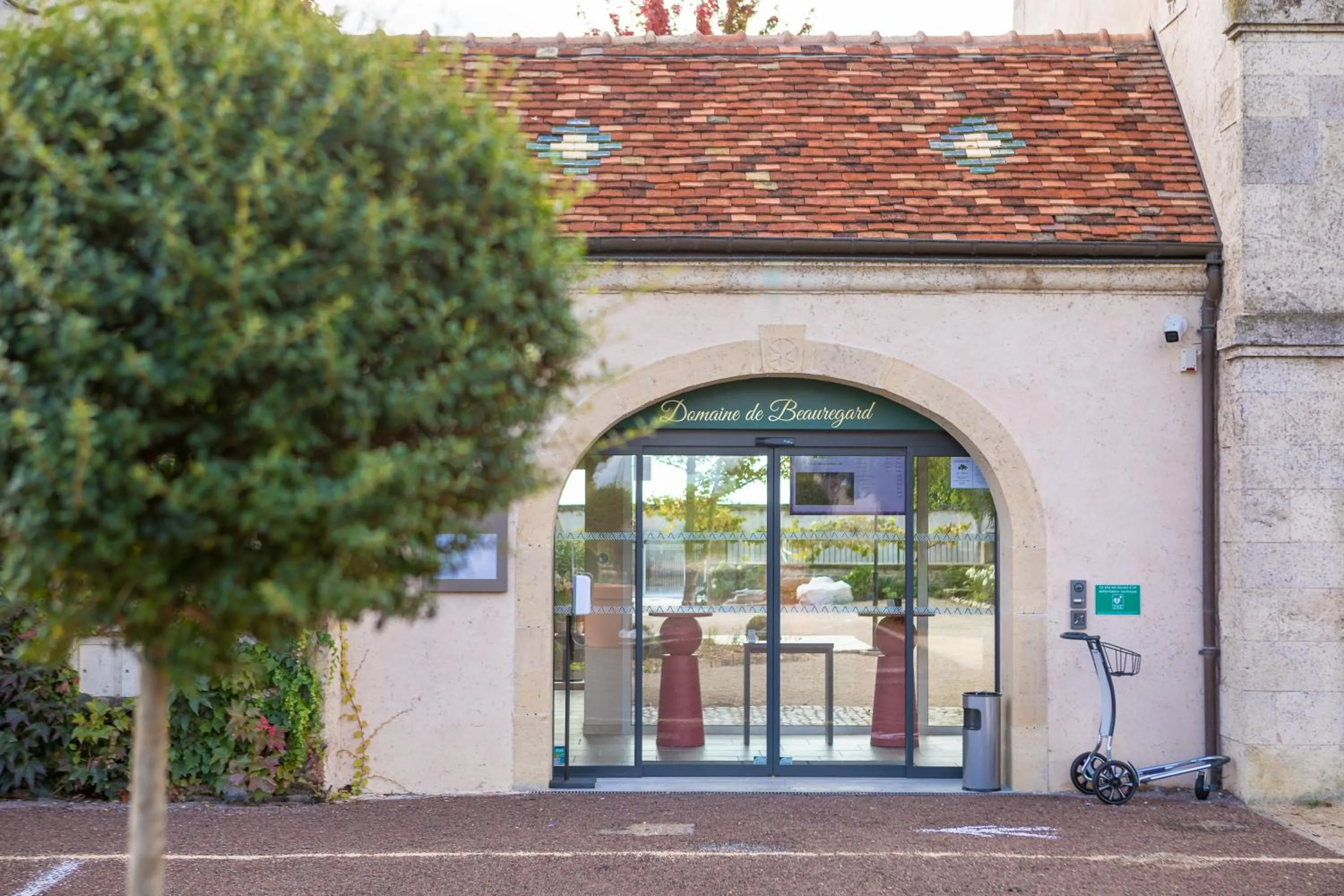 Facade/entrance in ibis Styles Dijon Sud Domaine De Beauregard 21600 Longvic