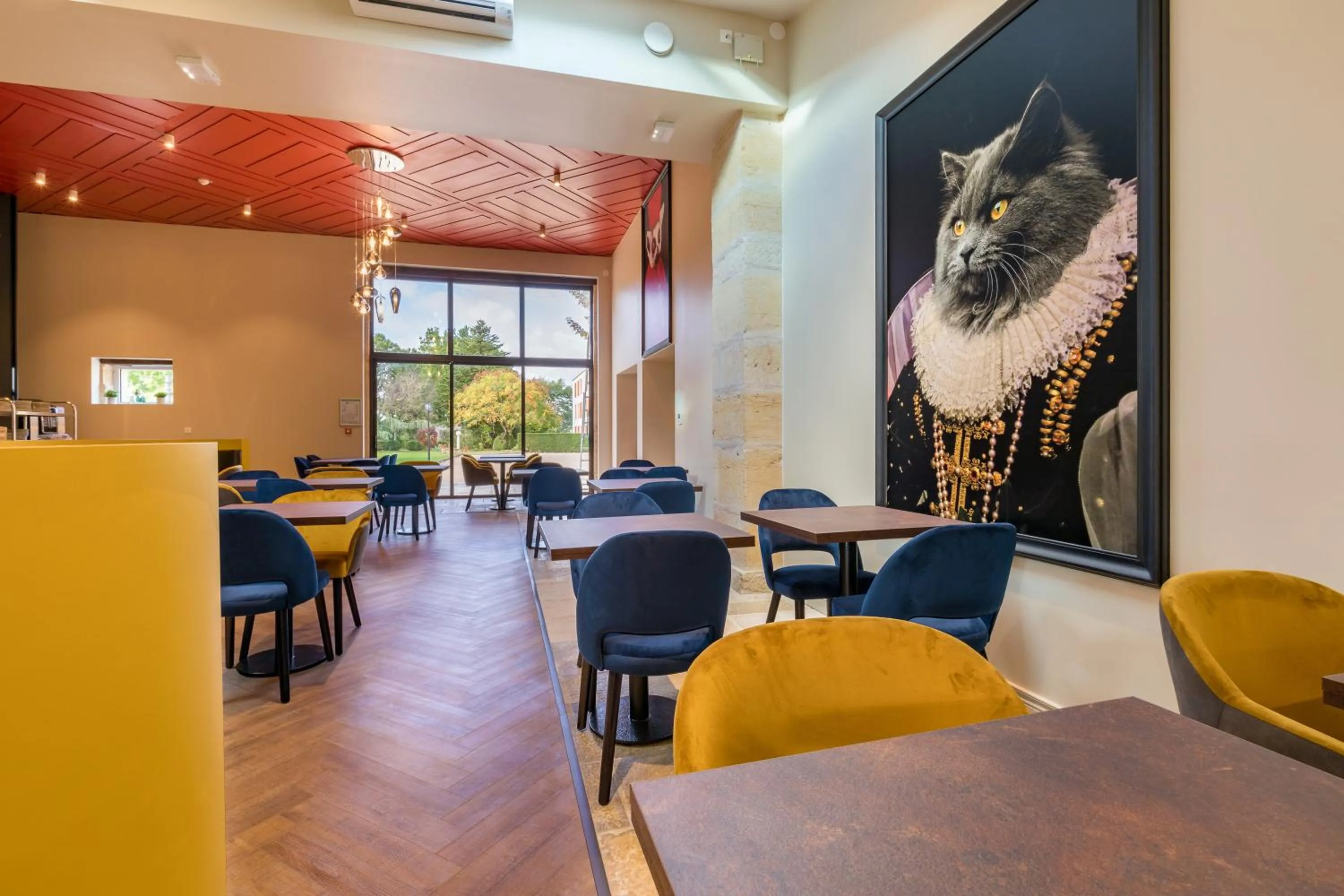 Restaurant/places to eat in ibis Styles Dijon Sud Domaine De Beauregard 21600 Longvic