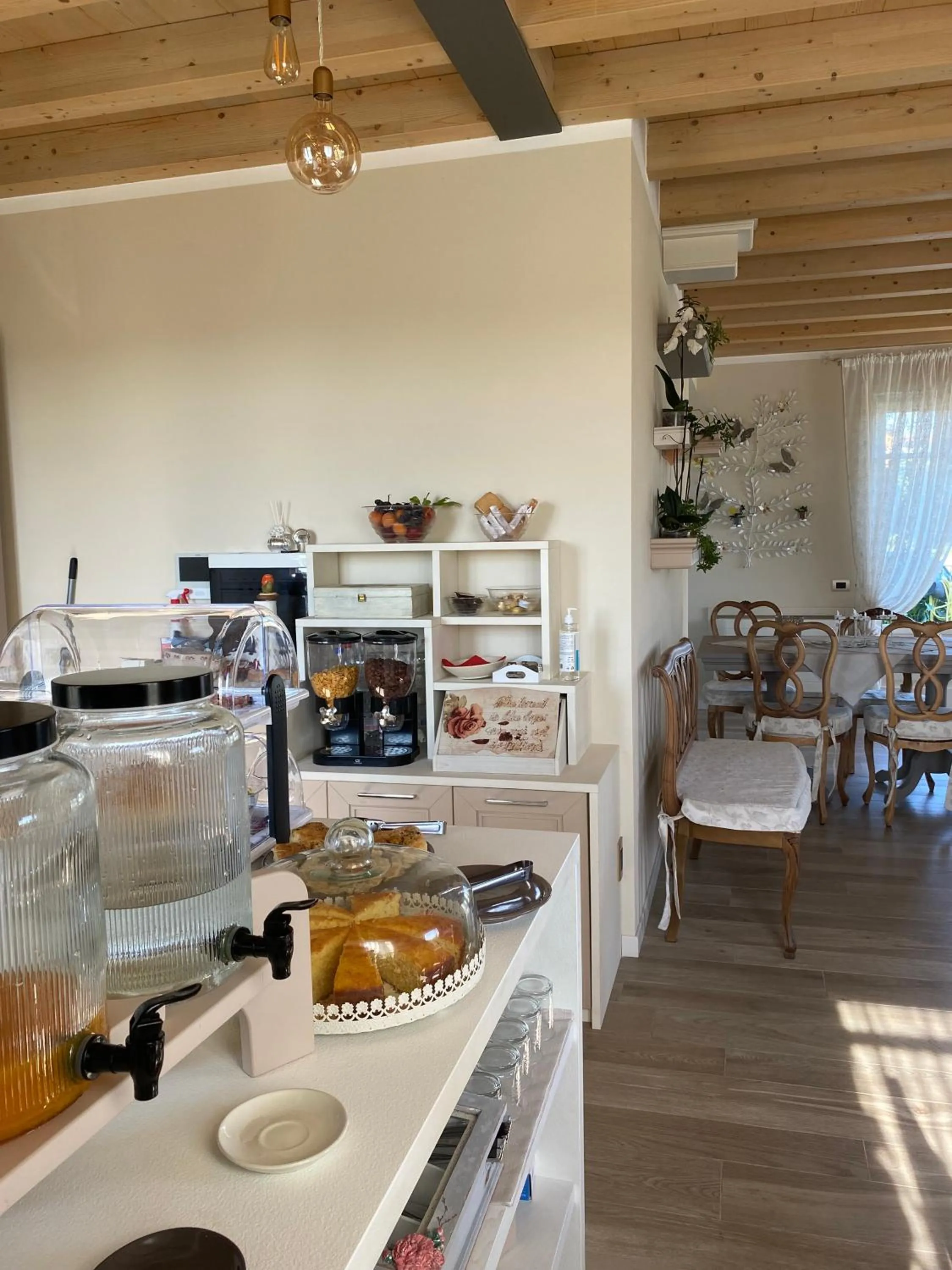 Breakfast in ROSETO HOLIDAYS AZZURRO