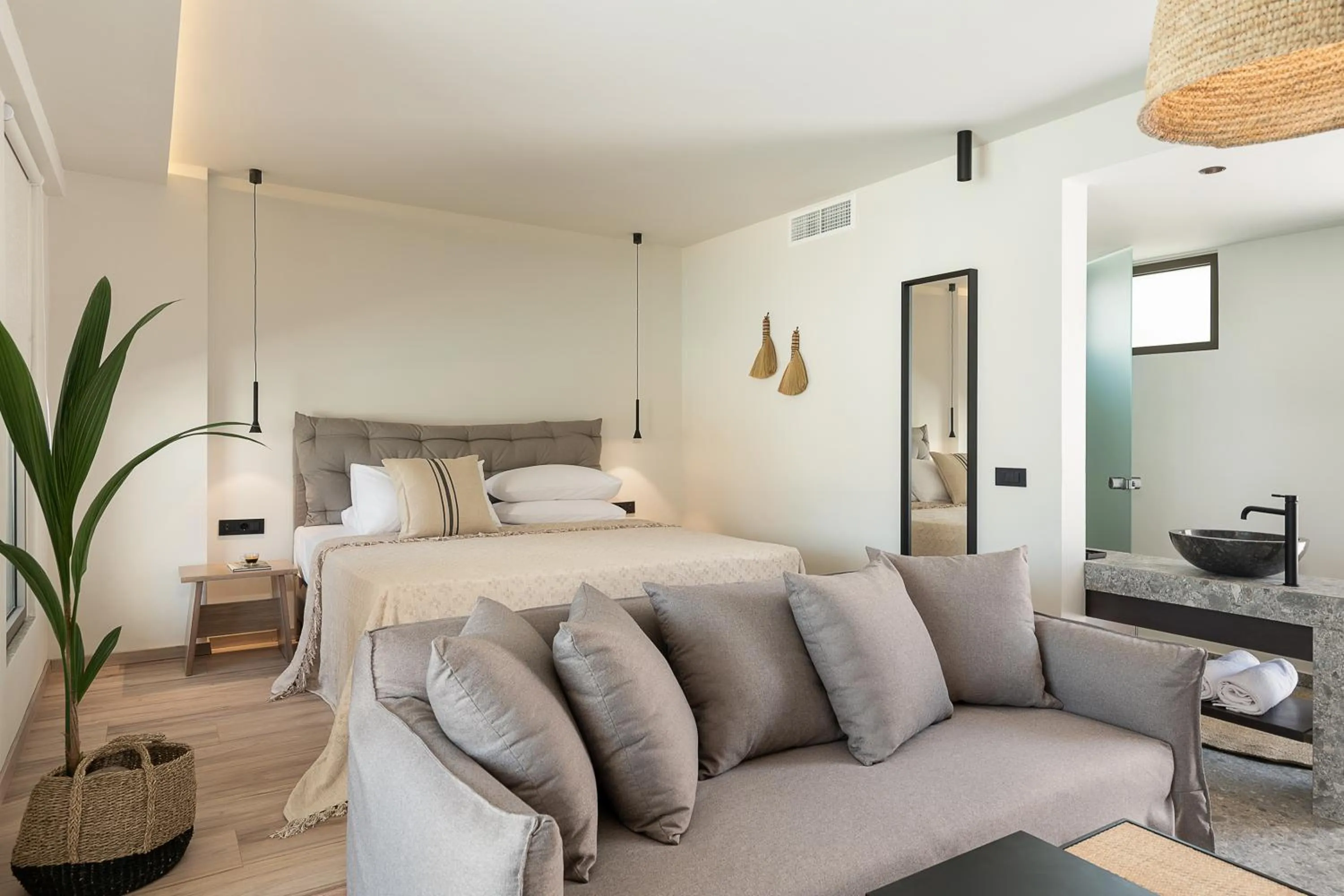 Photo of the whole room, Bed in Casa Nostos