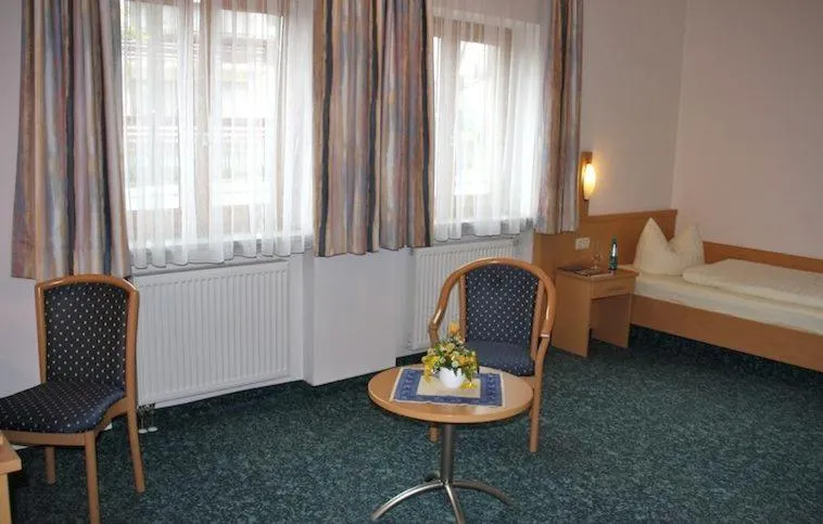 Photo of the whole room, Bed in Hotel Jagermo