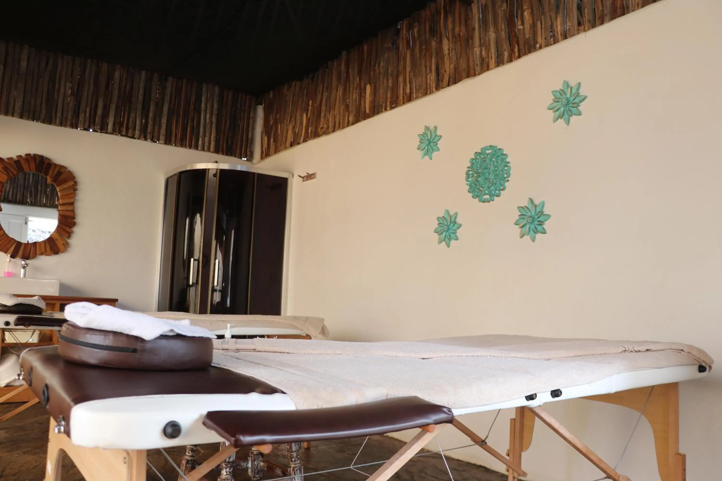 Spa and wellness centre/facilities in Eleven Pearl Boutique Hotel & Spa