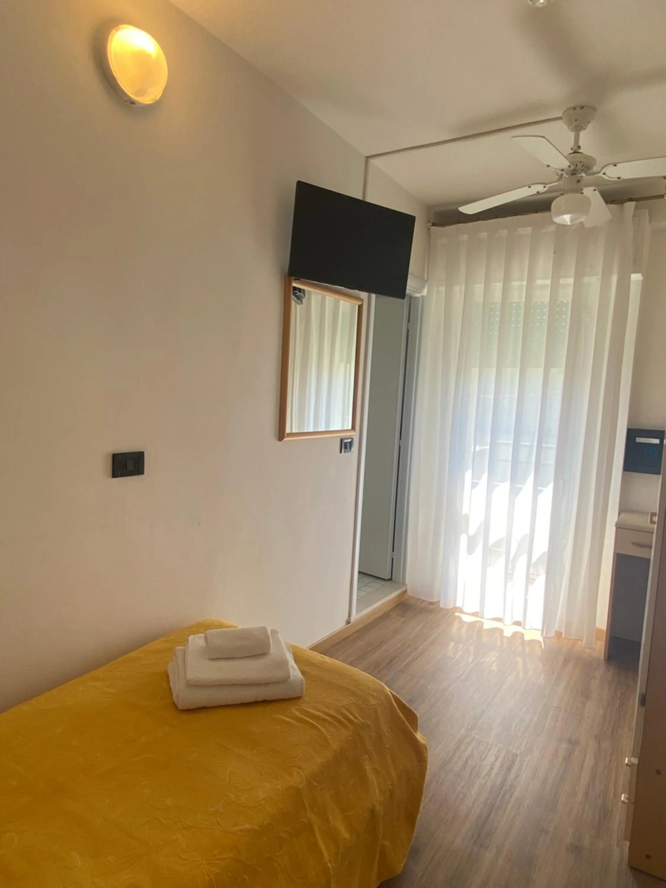 Bed in Hotel Stella Alpina