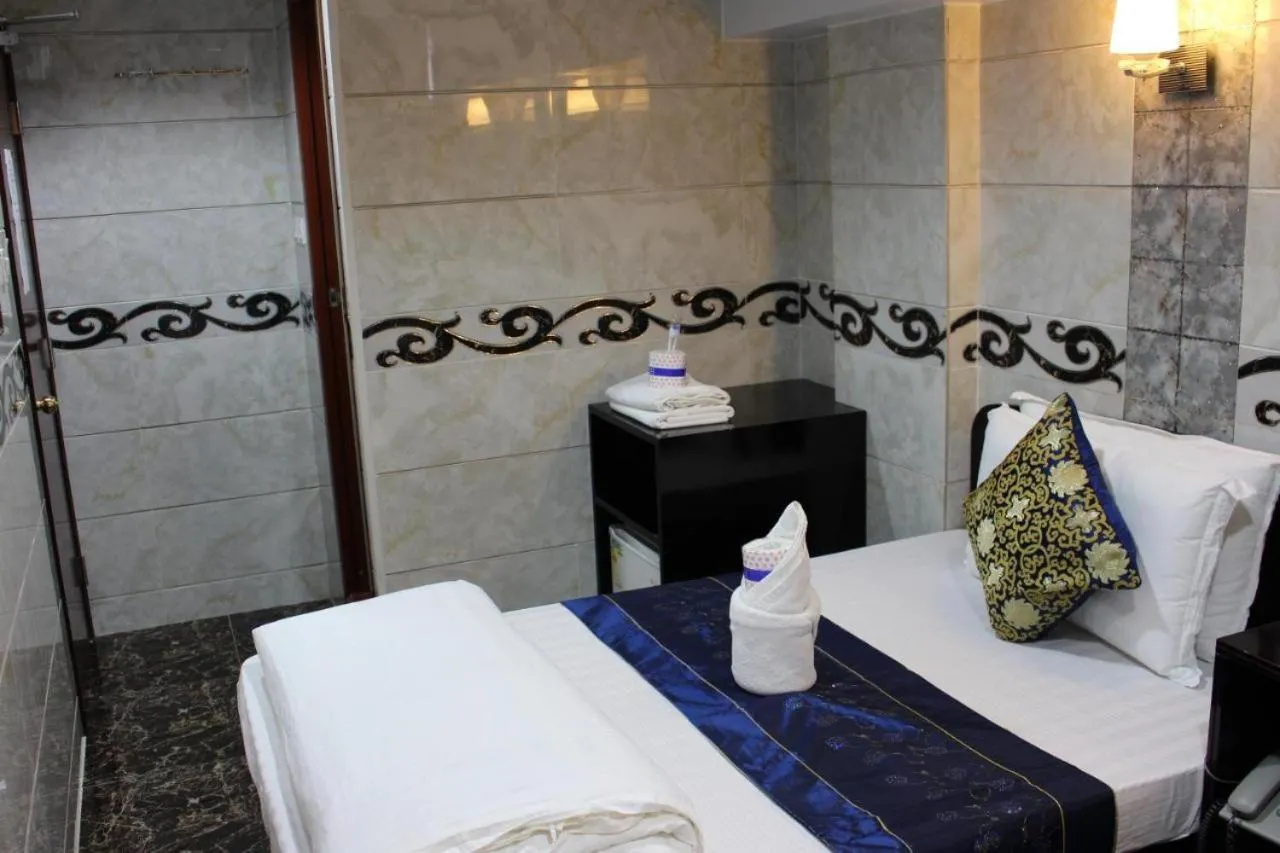 Bed in Strawberry Guest house