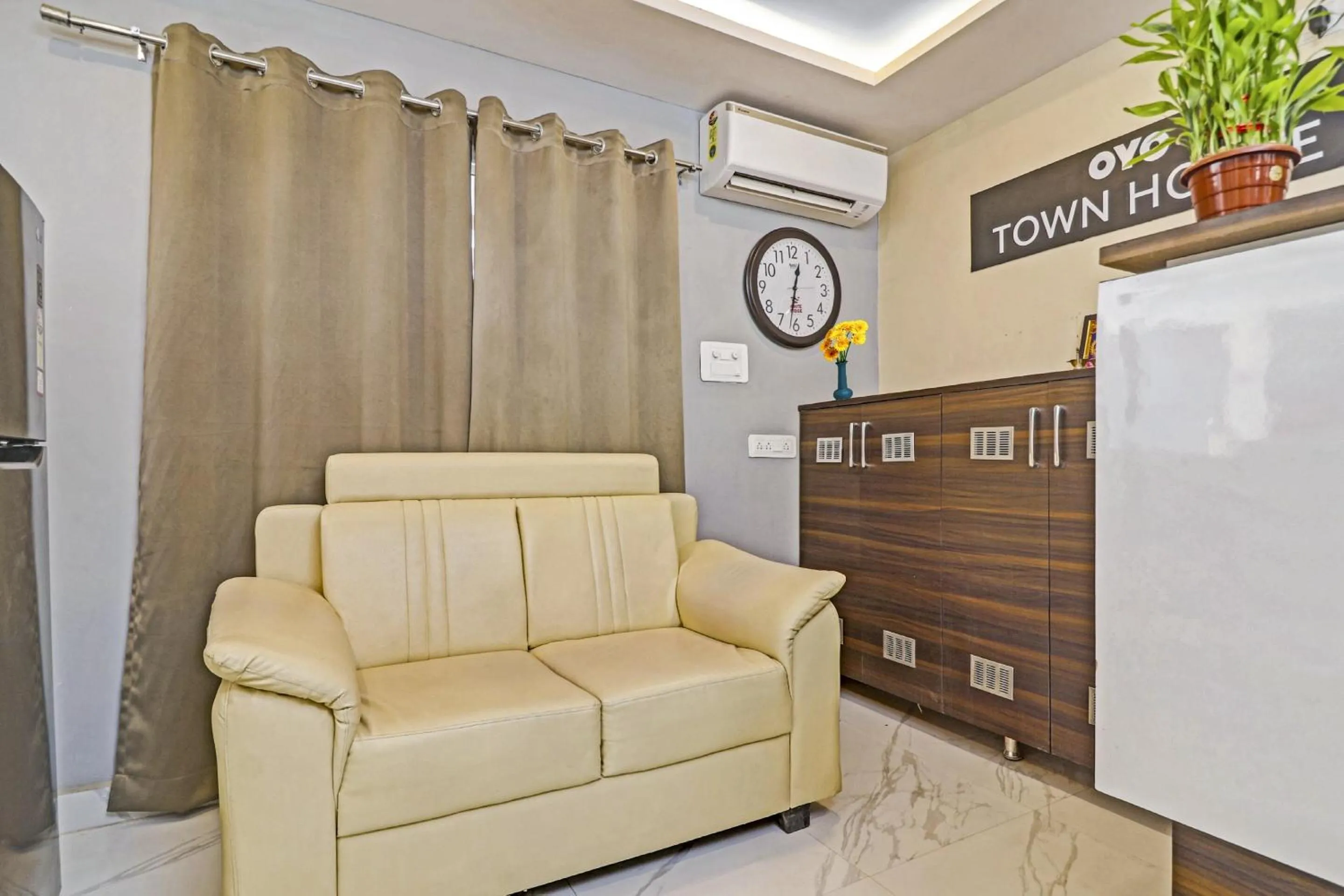 Lobby or reception in Collection O White House Near KIMS Kondapur