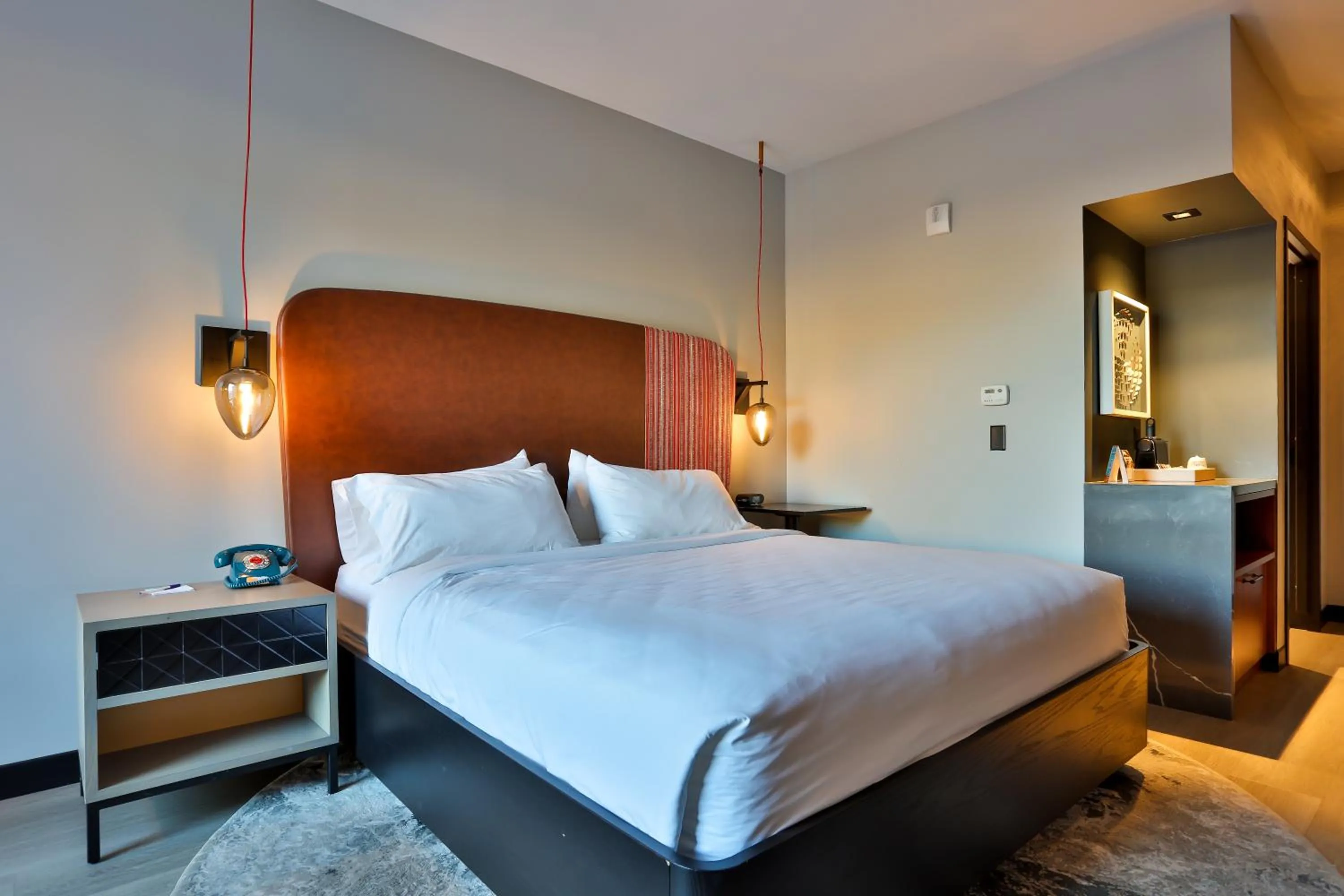 Bed in Hotel Indigo - Silverthorne by IHG