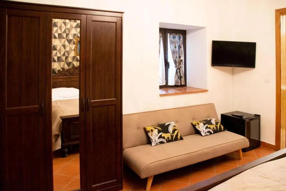 Bed in Original Sicily