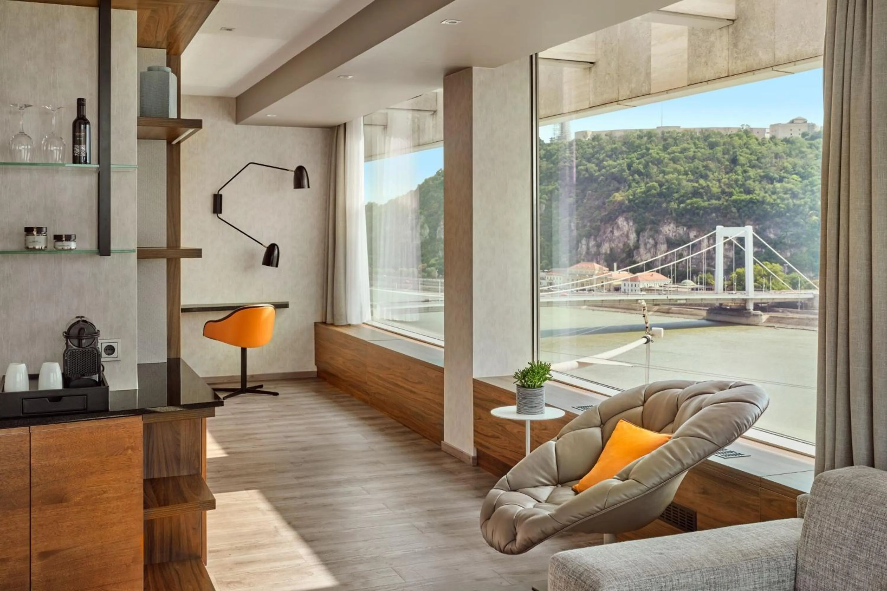 Bedroom in Budapest Marriott Hotel