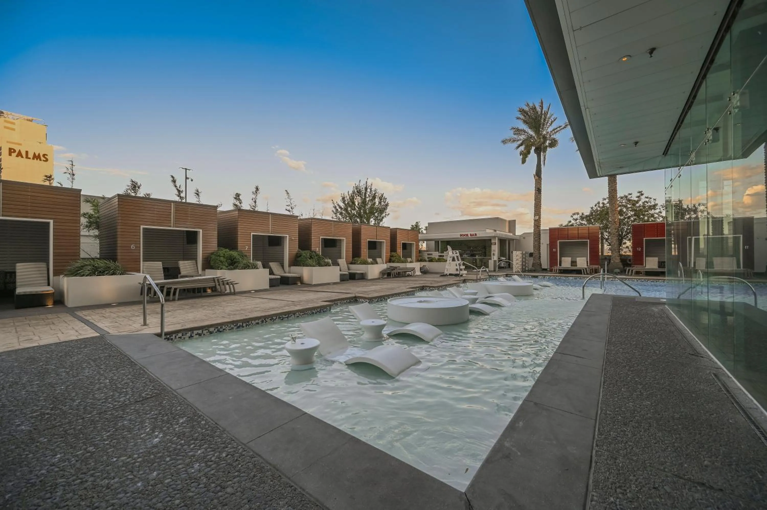 Swimming pool in StripViewSuites at Palms Place