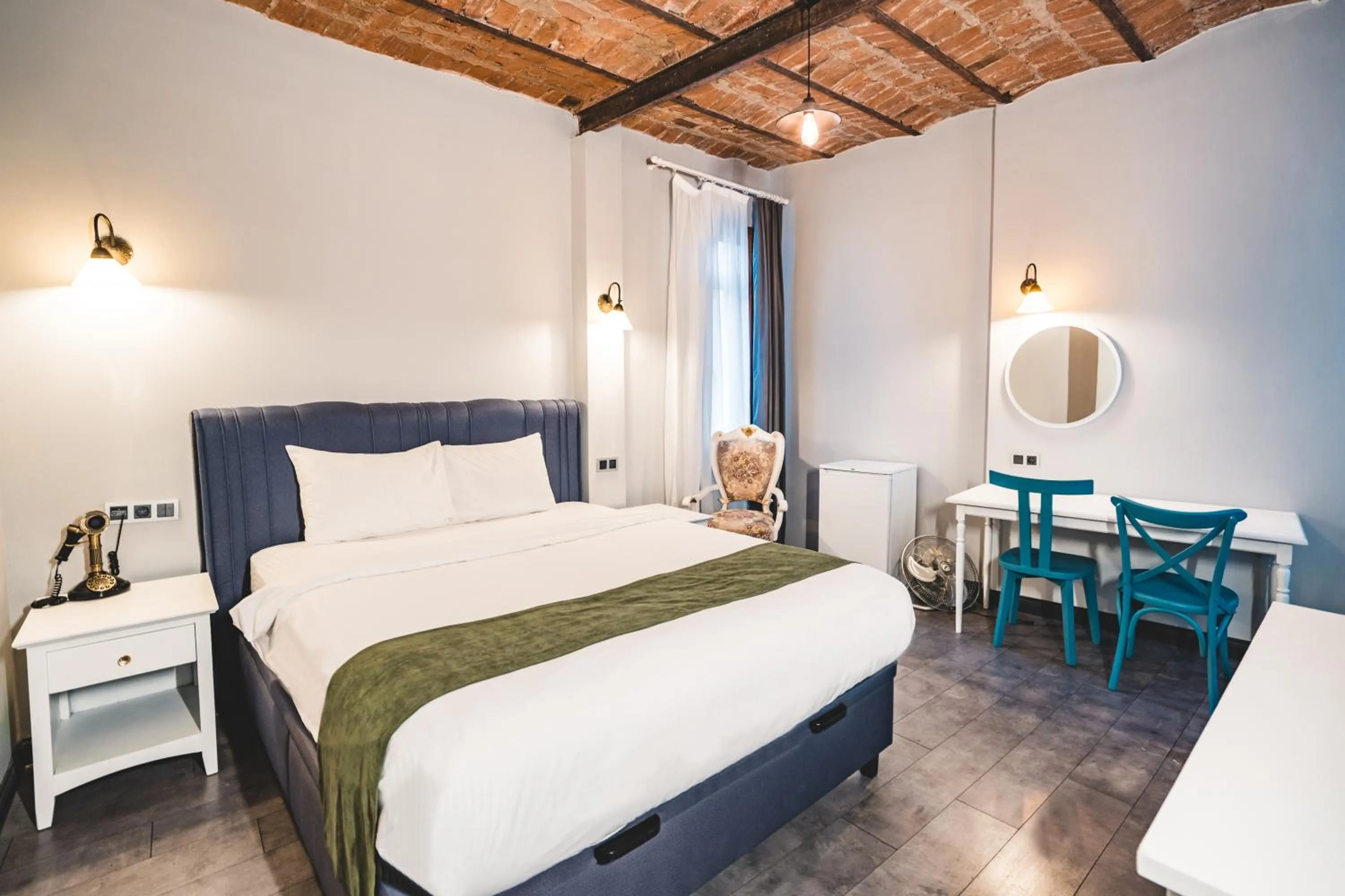 Bed in Hotel Fresia Istanbul